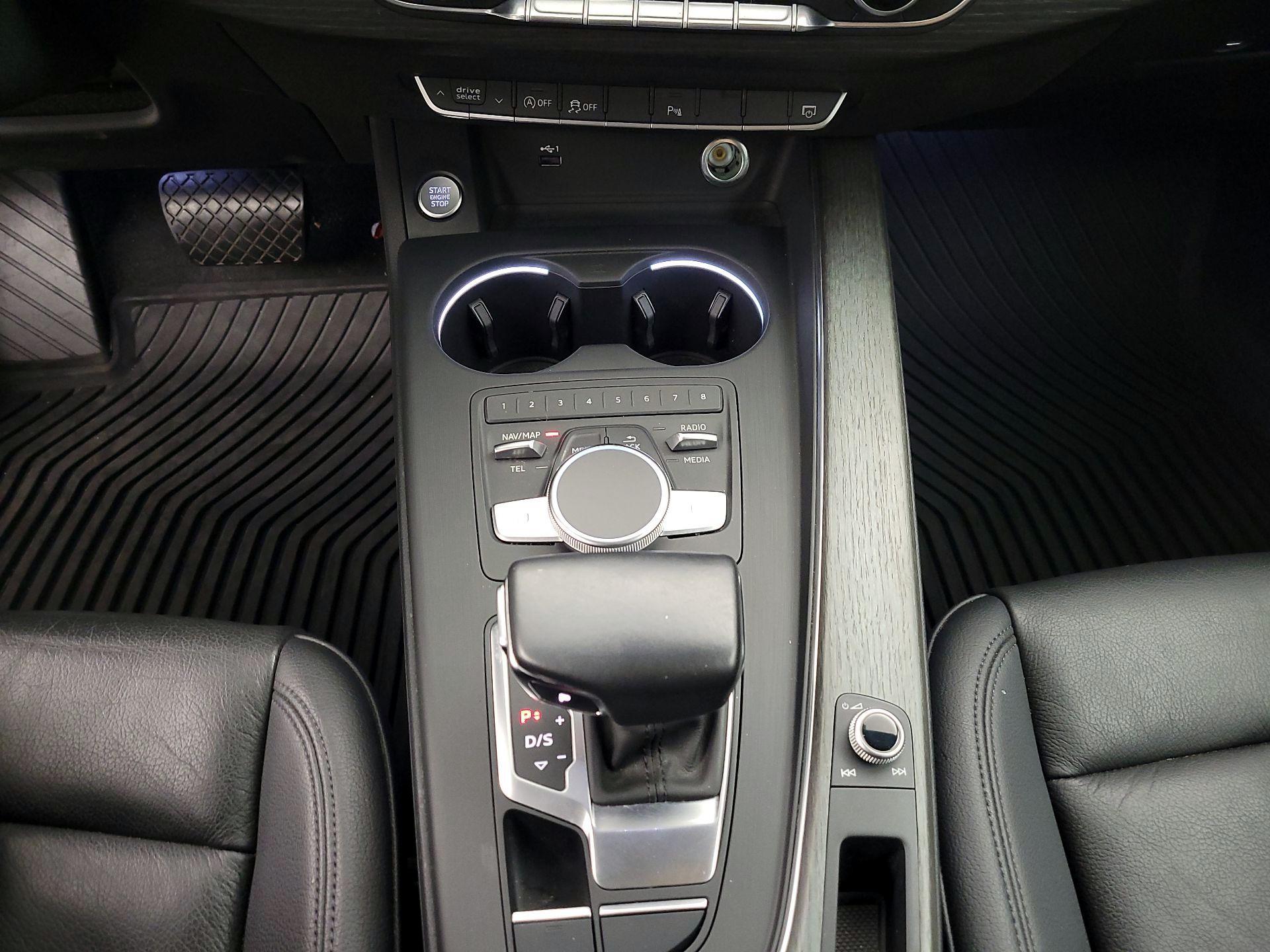 Thumbnail: 2018 Audi A4 - 18