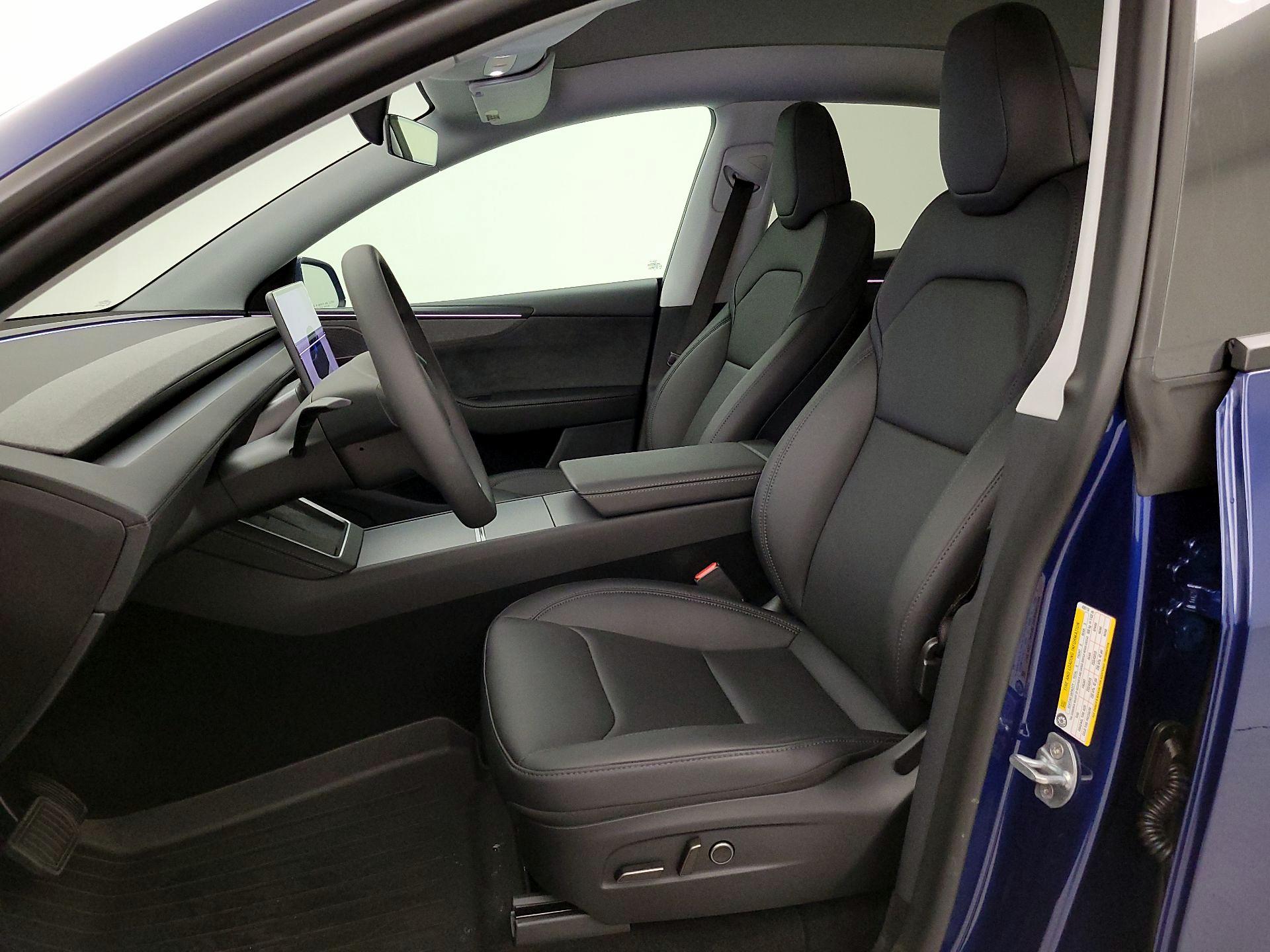 Thumbnail: 2026 Tesla Model Y - 11