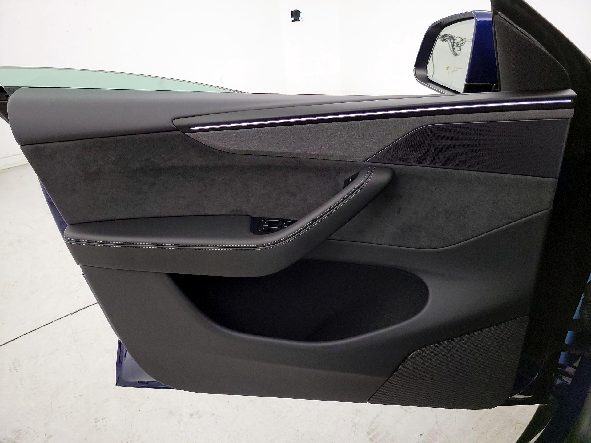 Thumbnail: 2026 Tesla Model Y - 12