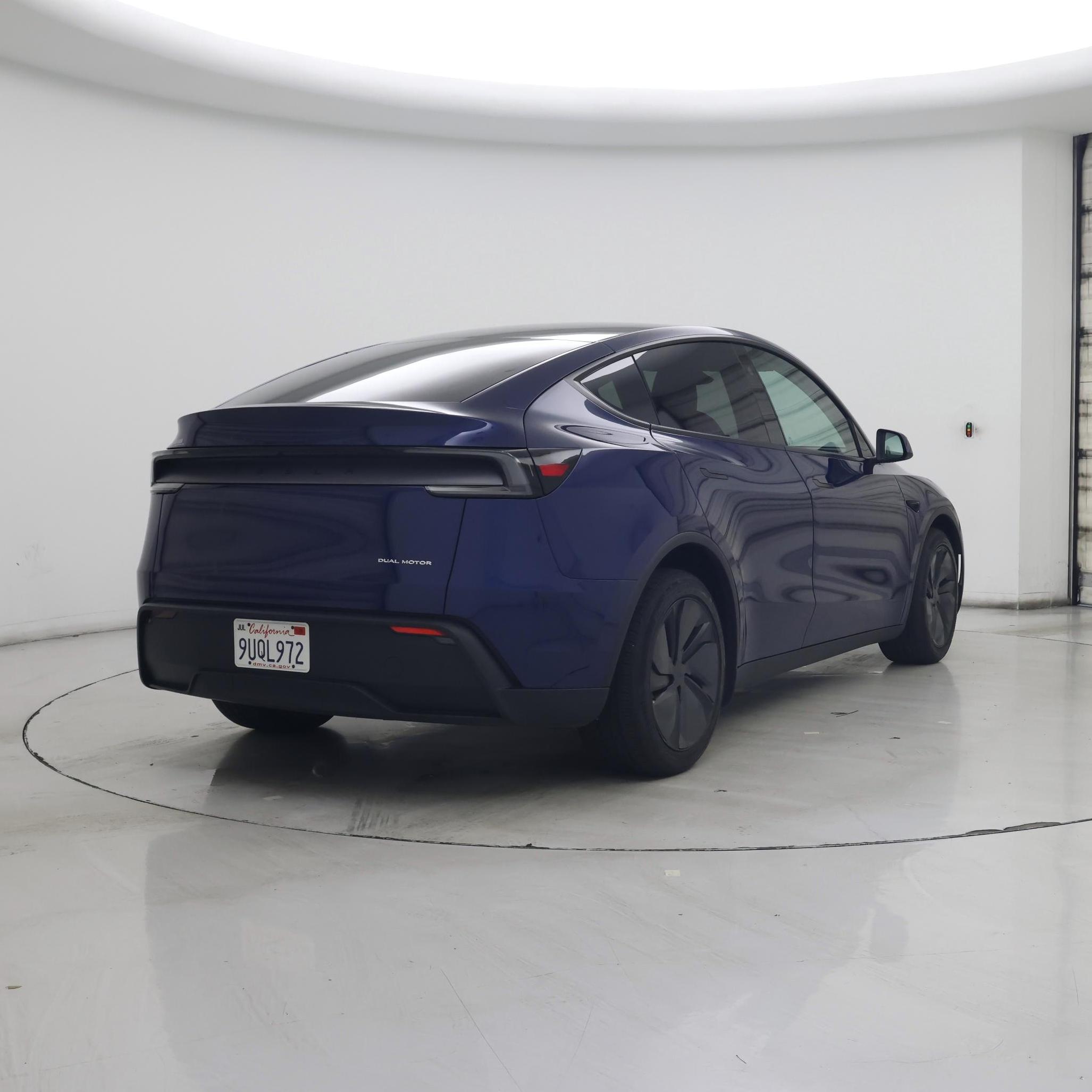 Thumbnail: 2026 Tesla Model Y - 8