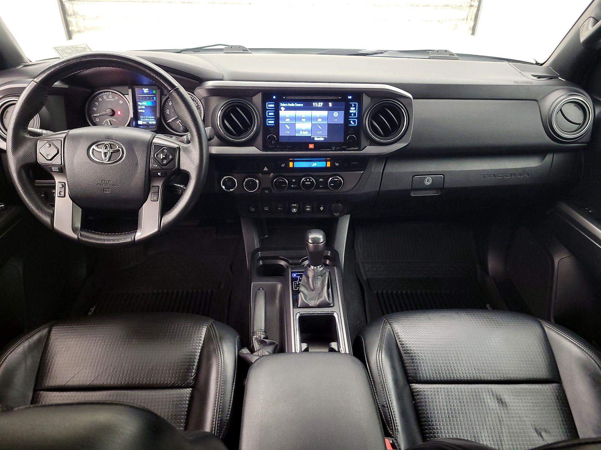 Thumbnail: 2018 Toyota Tacoma - 9