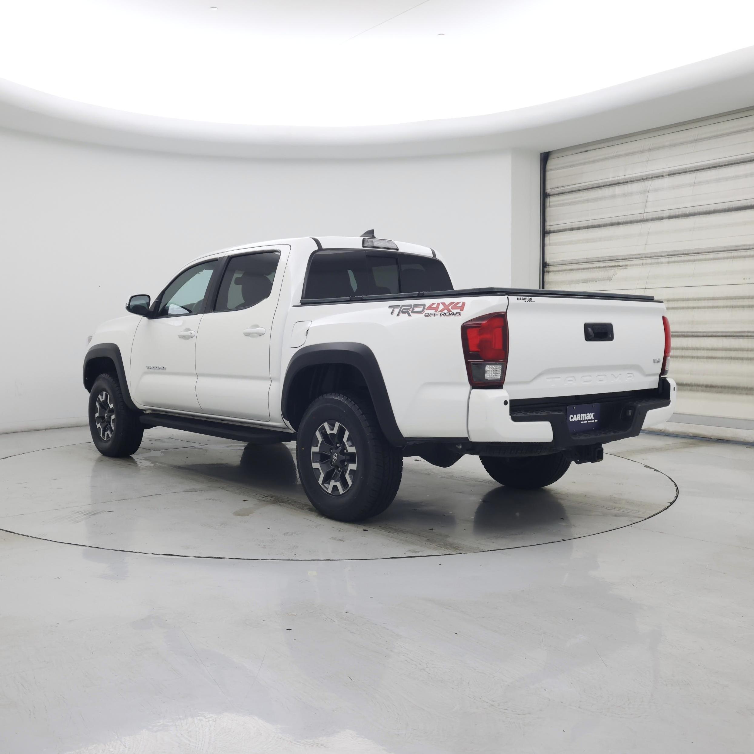 Thumbnail: 2018 Toyota Tacoma - 2