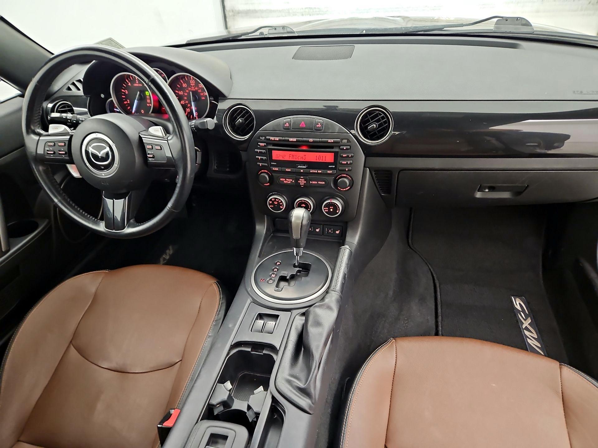 Thumbnail: 2014 Mazda MX-5 Miata - 9