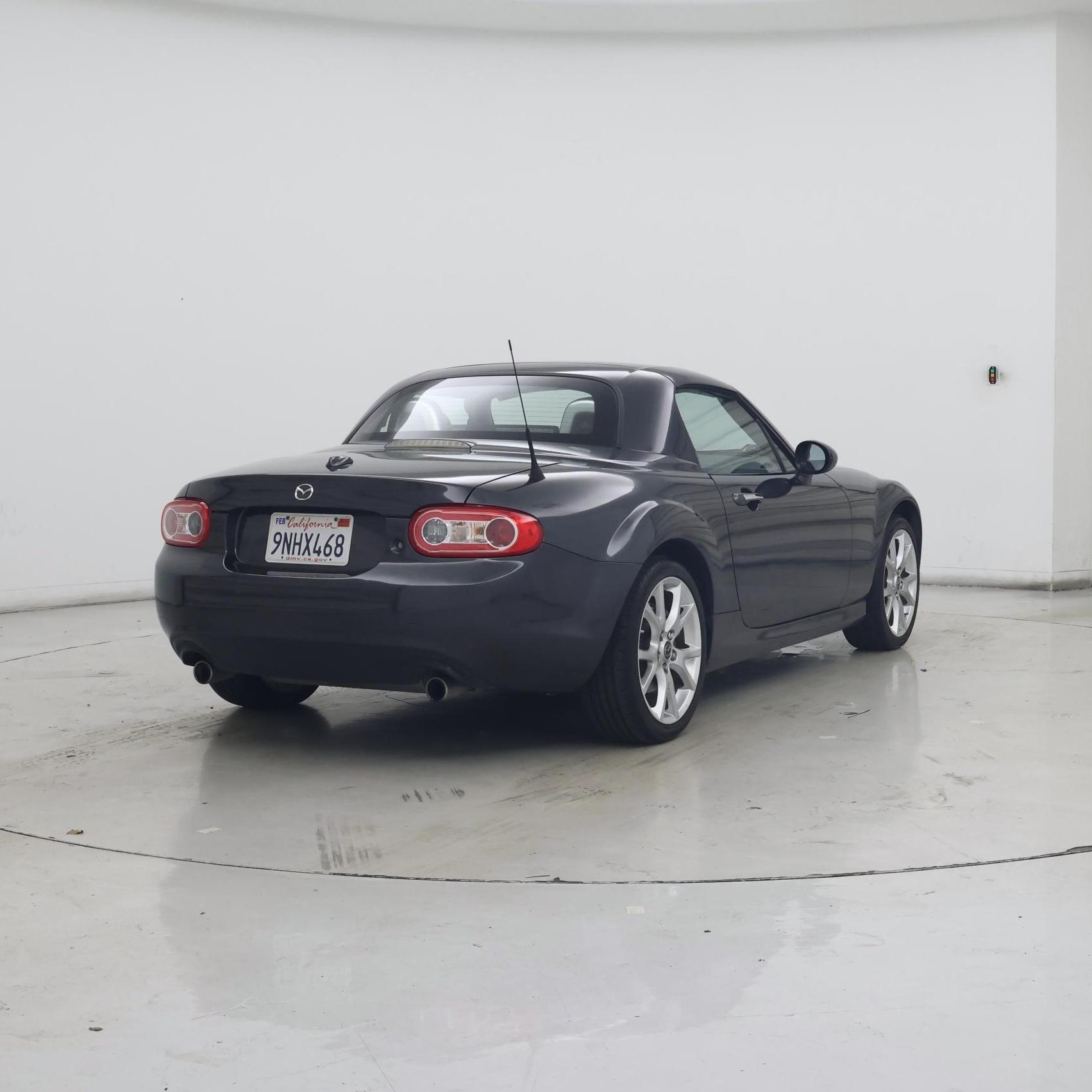 Thumbnail: 2014 Mazda MX-5 Miata - 8