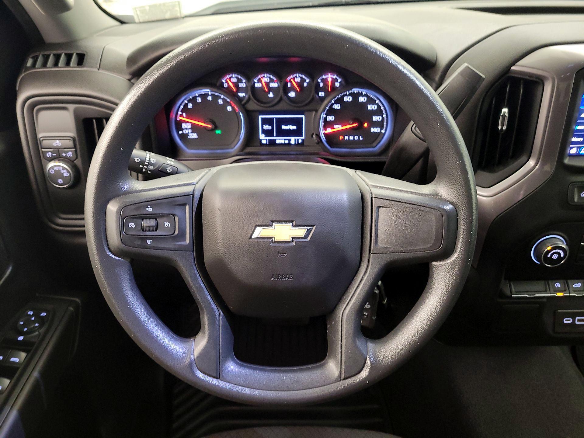 Thumbnail: 2022 Chevrolet Silverado 1500 - 10