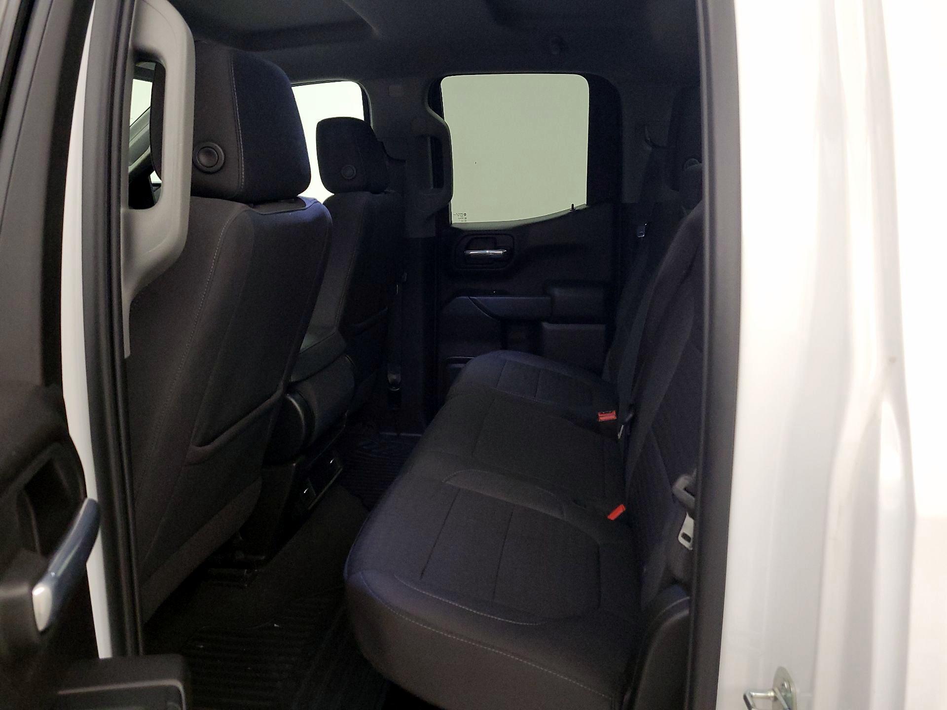 Thumbnail: 2022 Chevrolet Silverado 1500 - 19