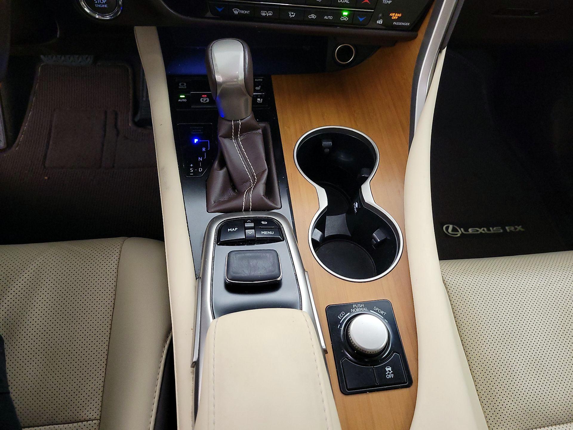 Thumbnail: 2018 Lexus RX - 17