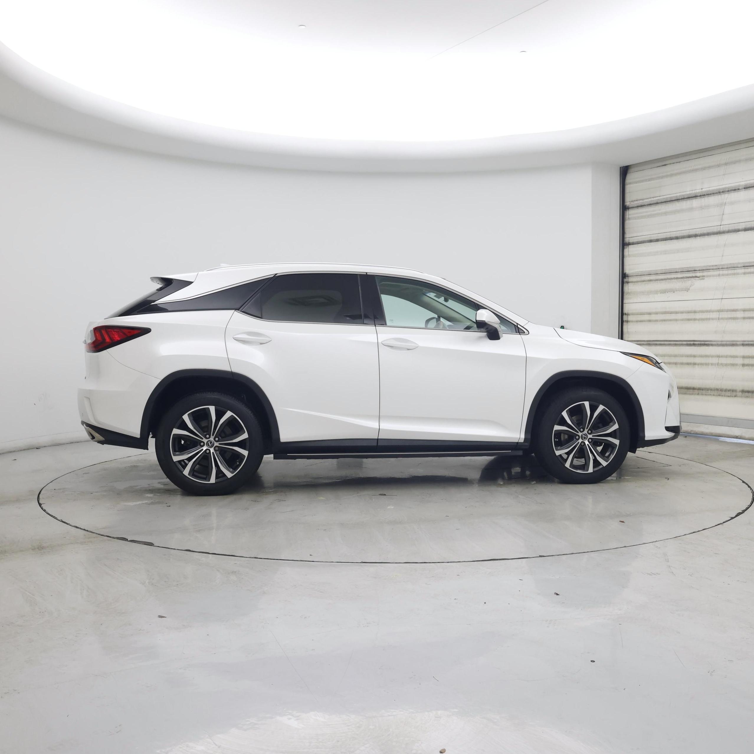 Thumbnail: 2018 Lexus RX - 7