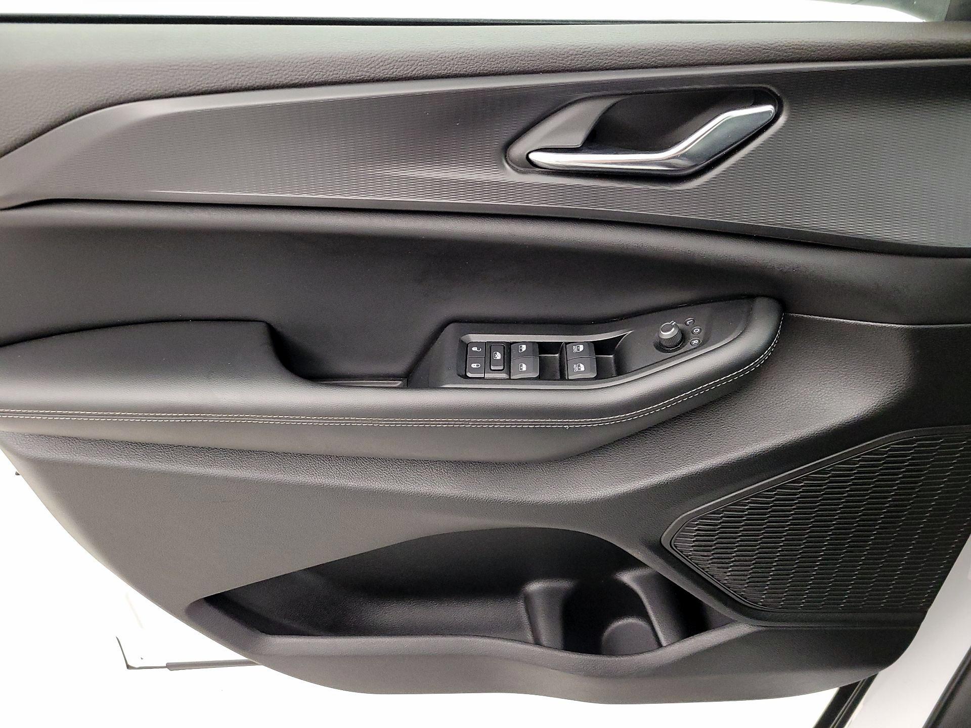 Thumbnail: 2024 Jeep Grand Cherokee - 12