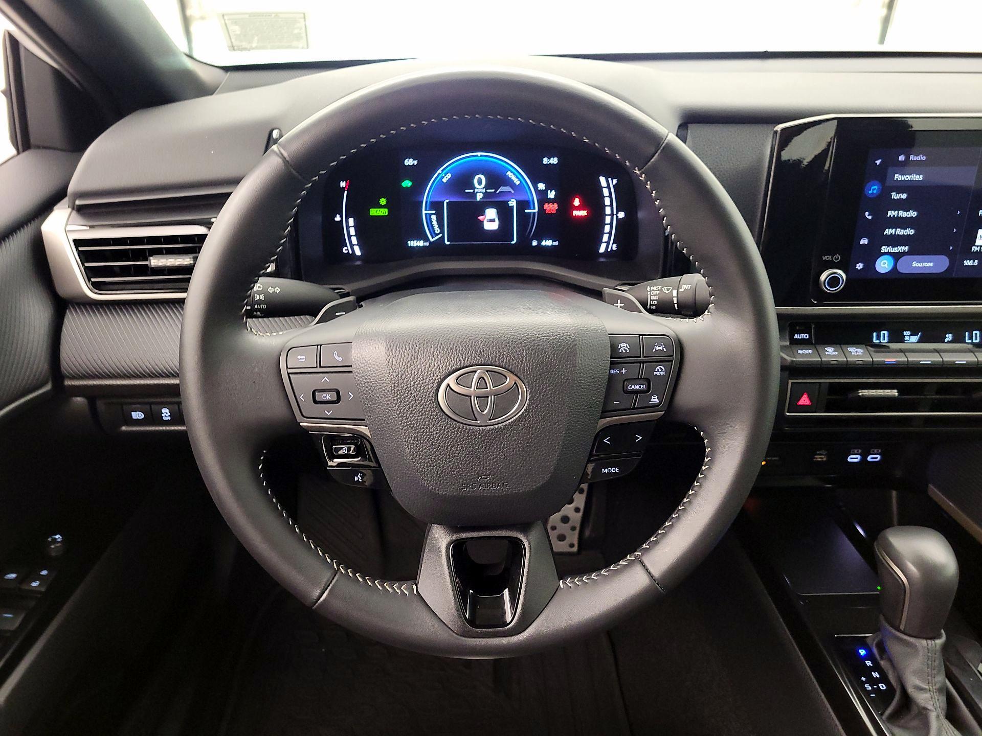 Thumbnail: 2025 Toyota Camry - 10