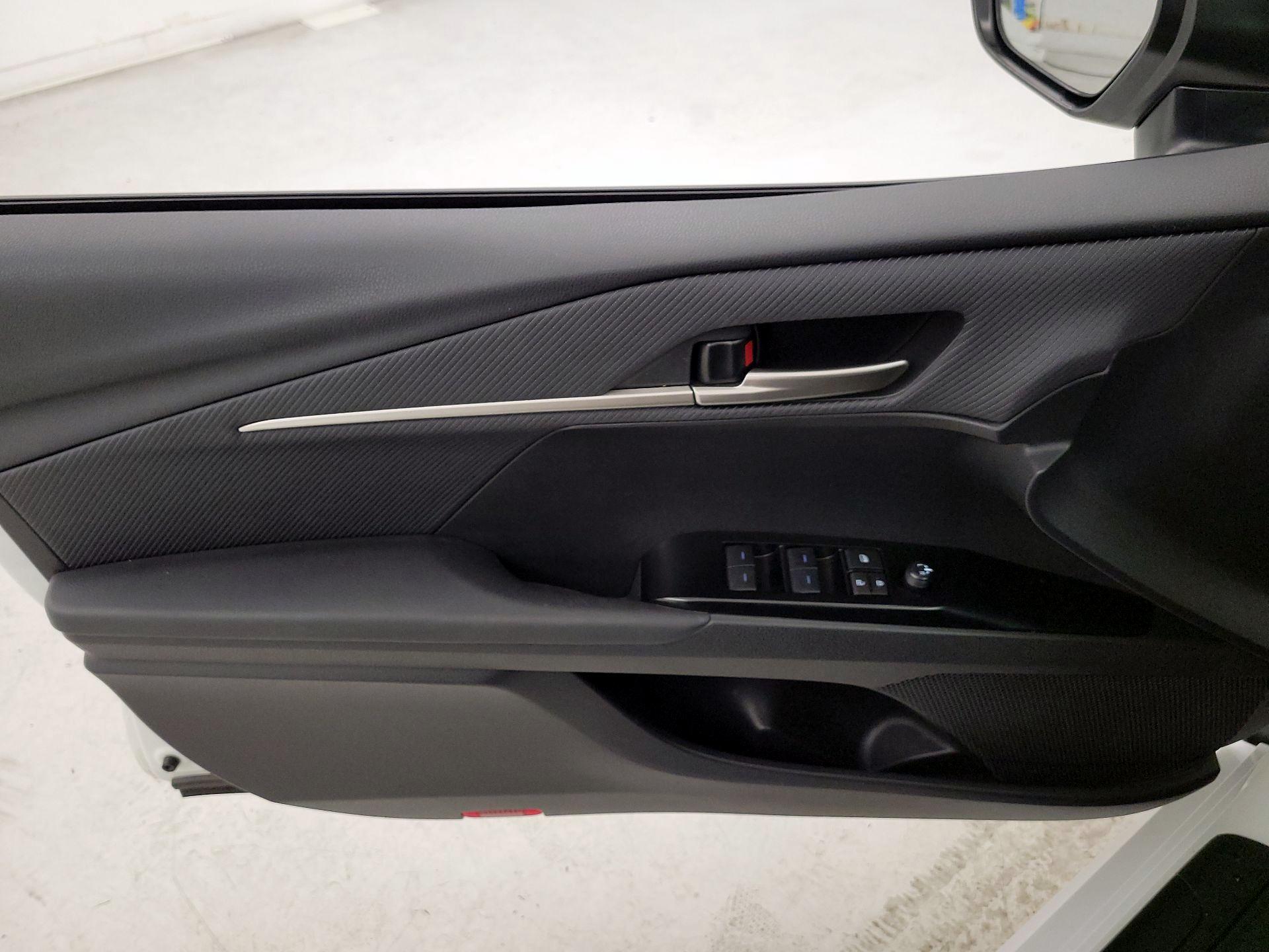 Thumbnail: 2025 Toyota Camry - 12