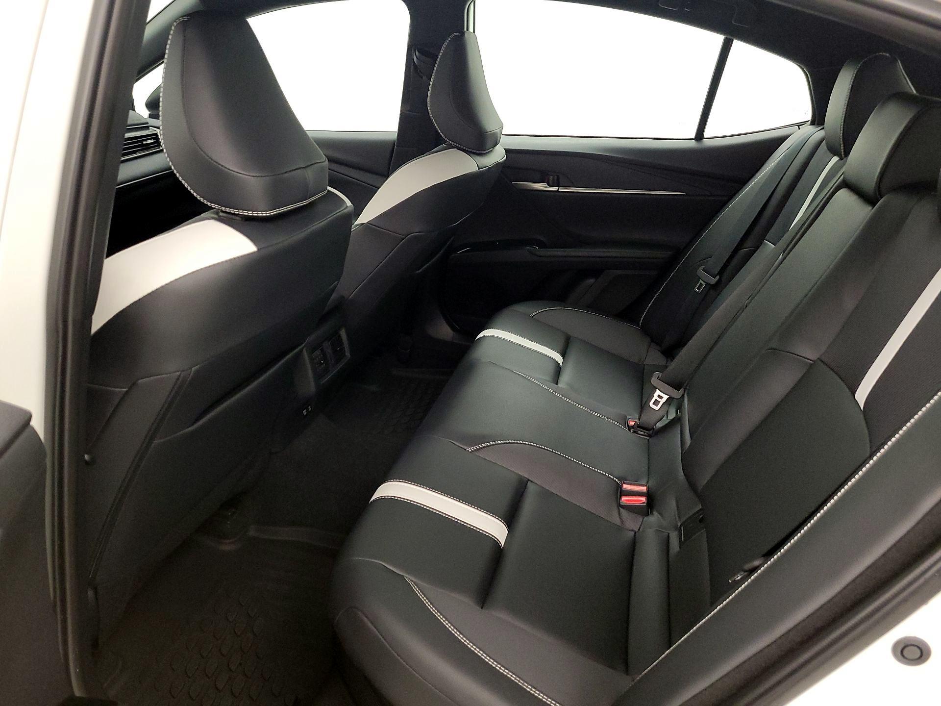 Thumbnail: 2025 Toyota Camry - 19