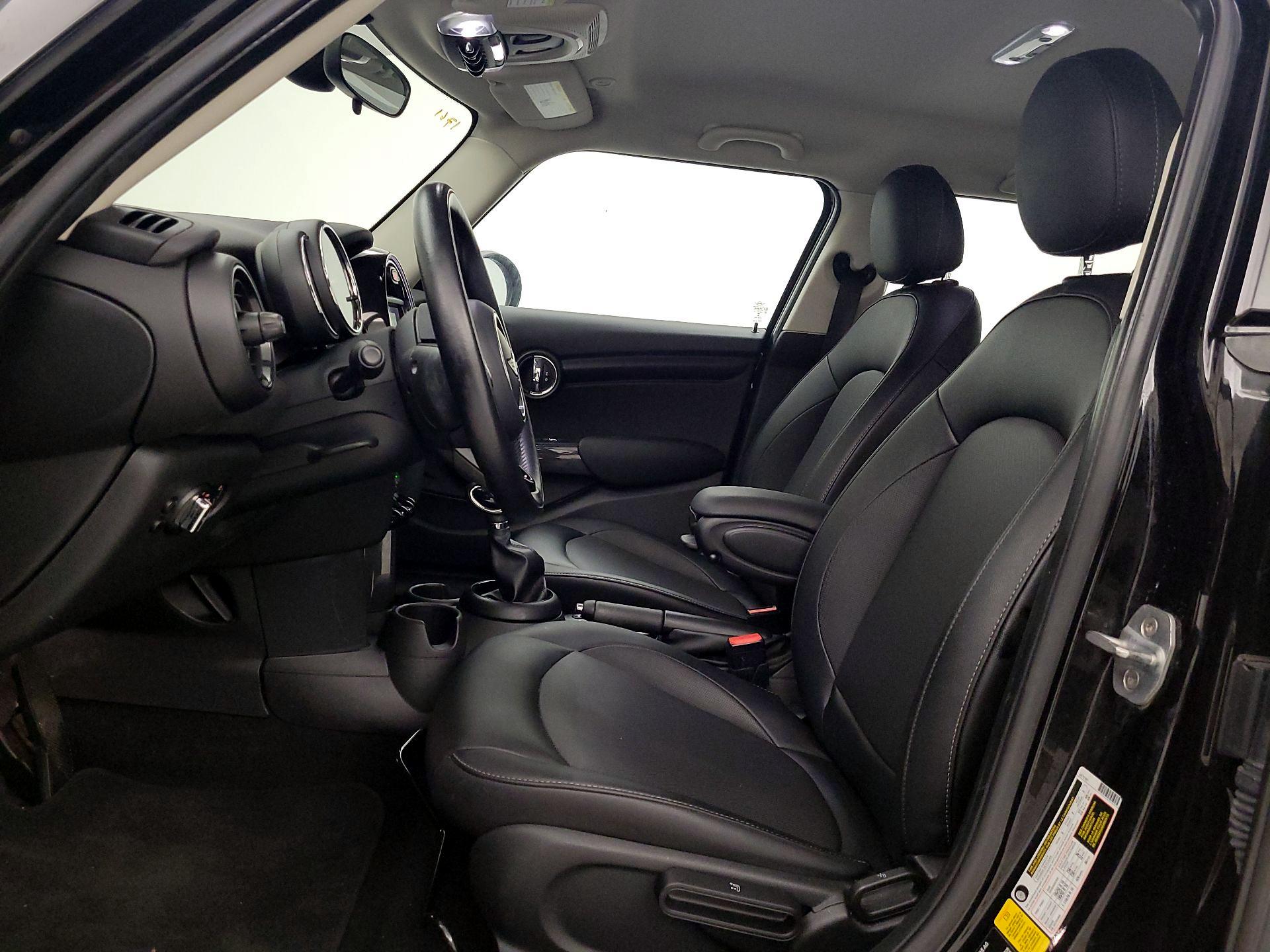 Thumbnail: 2018 MINI Cooper Hardtop - 11