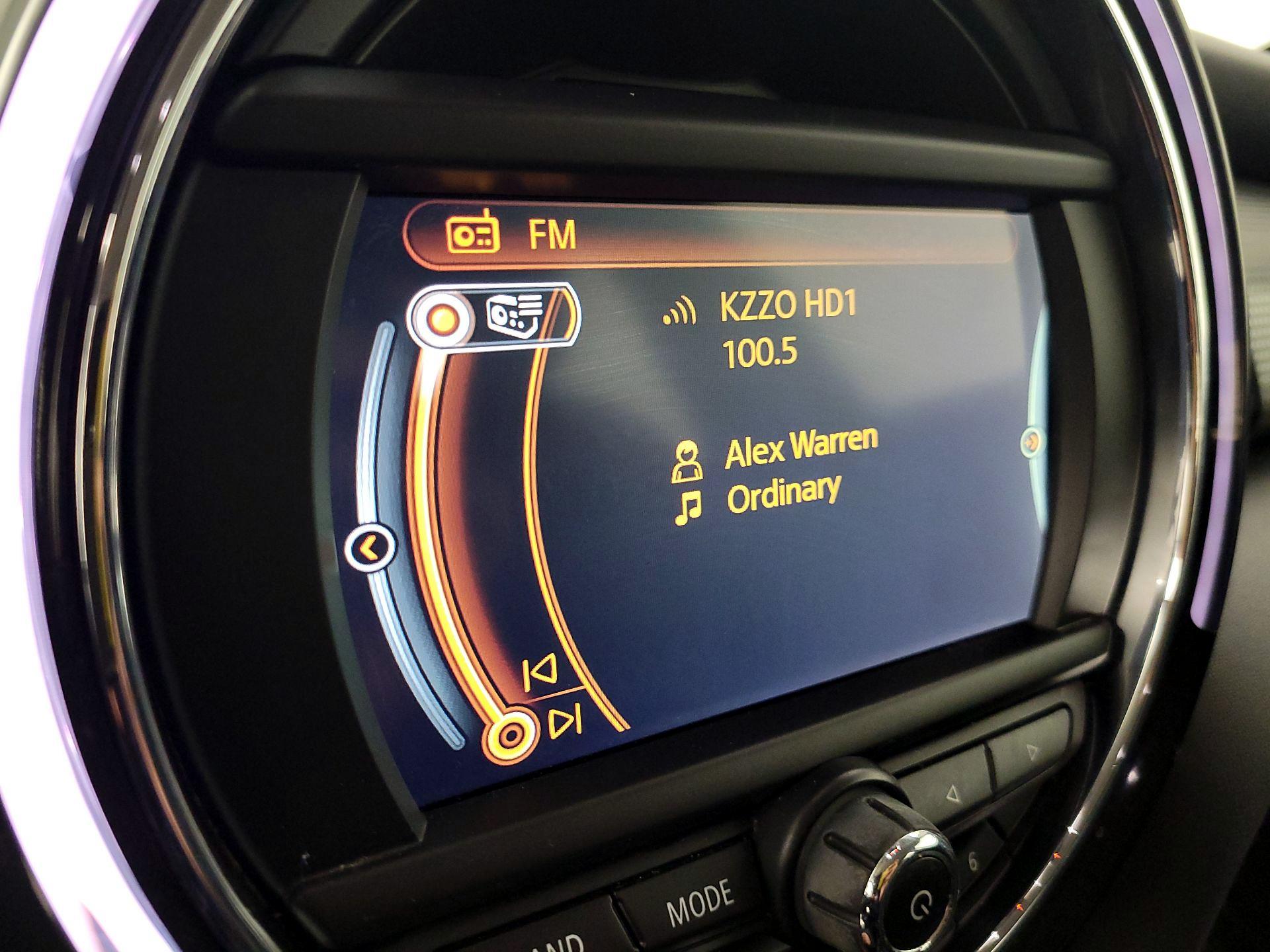 Thumbnail: 2018 MINI Cooper Hardtop - 15