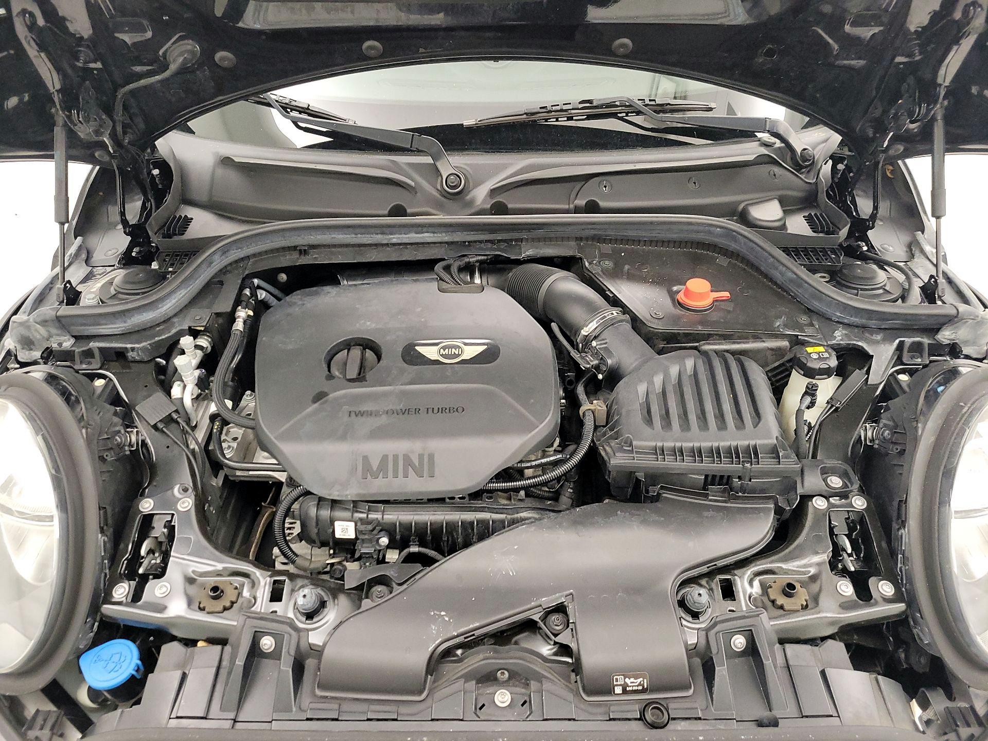 Thumbnail: 2018 MINI Cooper Hardtop - 20