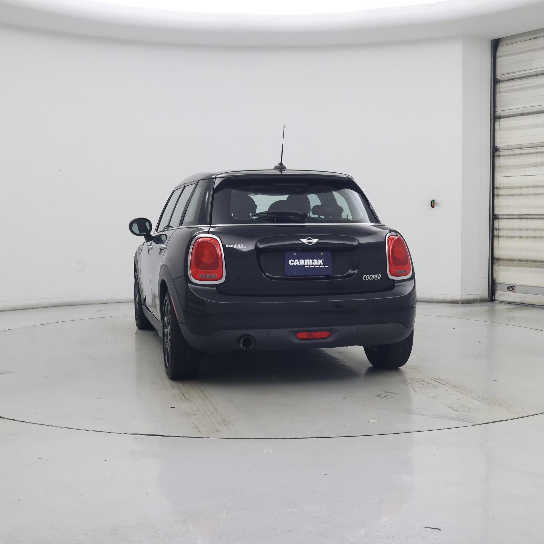 Thumbnail: 2018 MINI Cooper Hardtop - 6