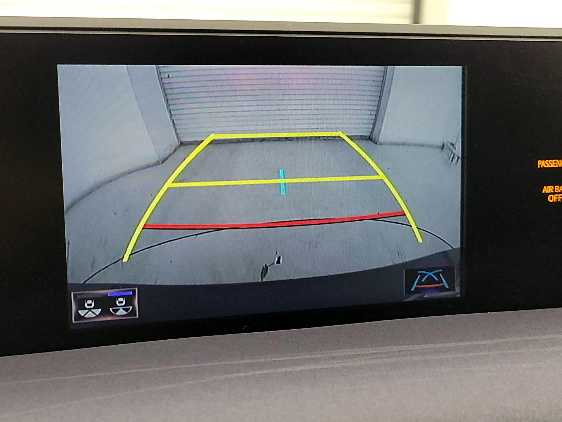 Thumbnail: 2020 Lexus UX - 14