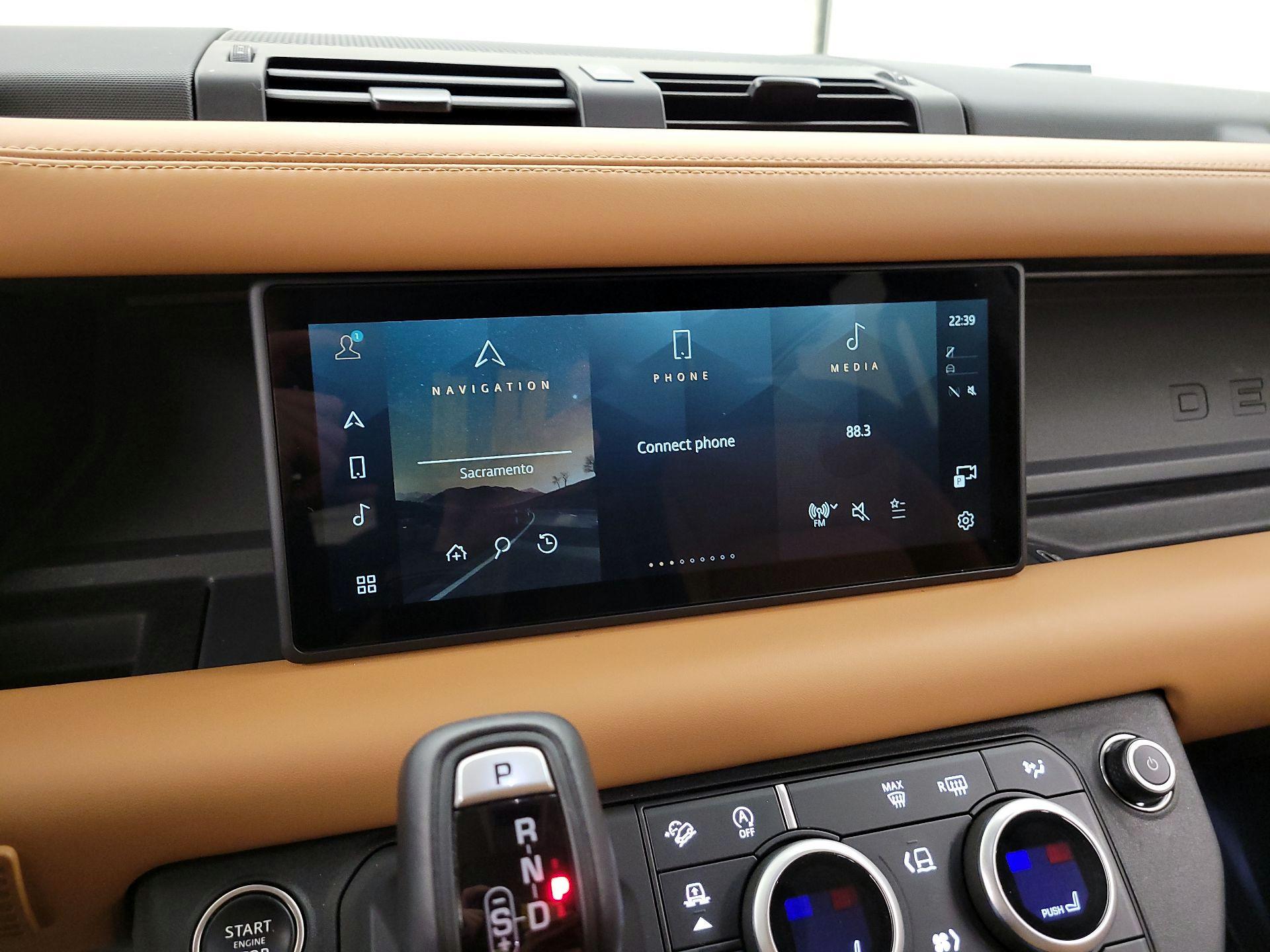 Thumbnail: 2024 Land Rover Defender - 16