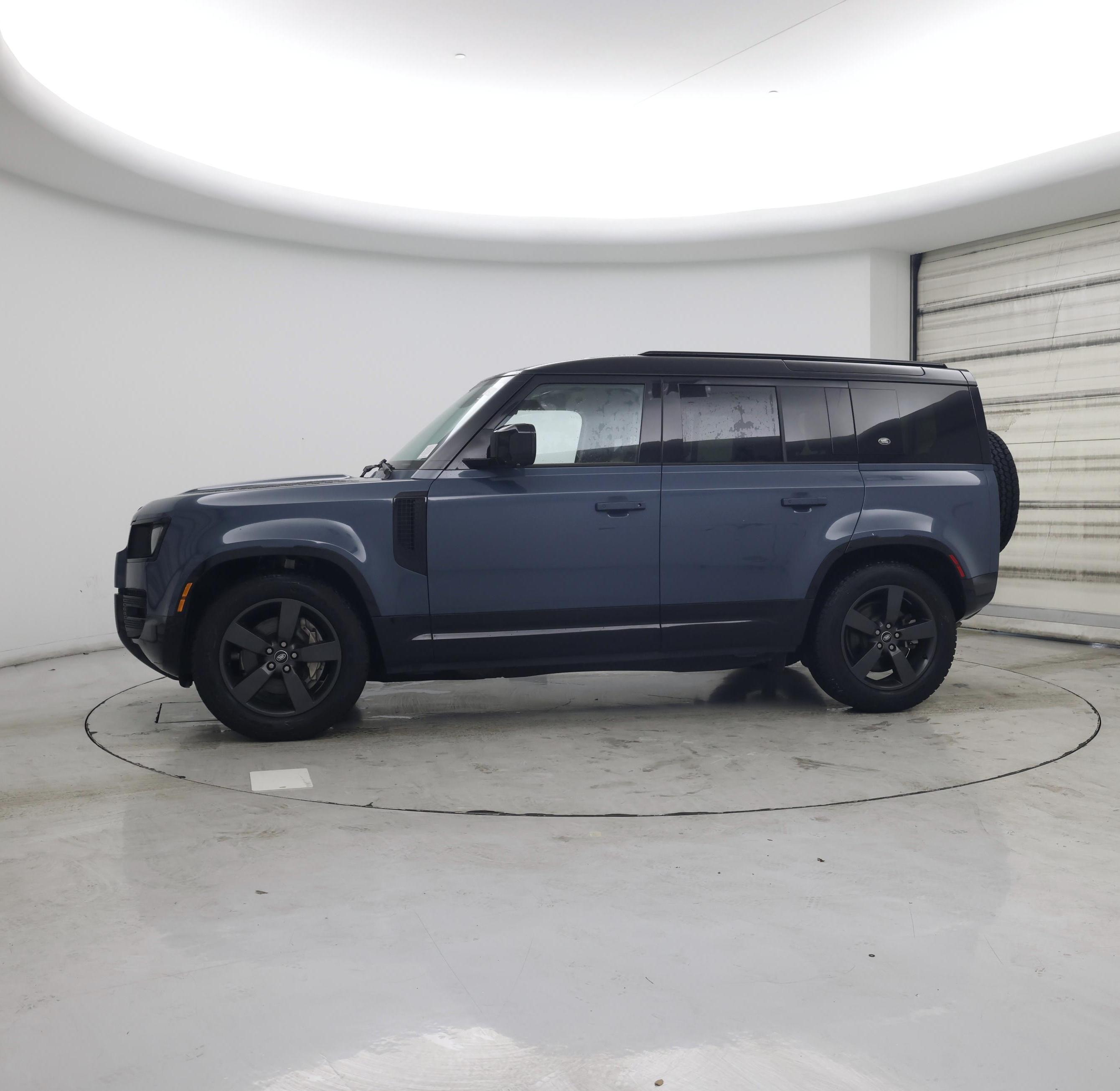 Thumbnail: 2024 Land Rover Defender - 3