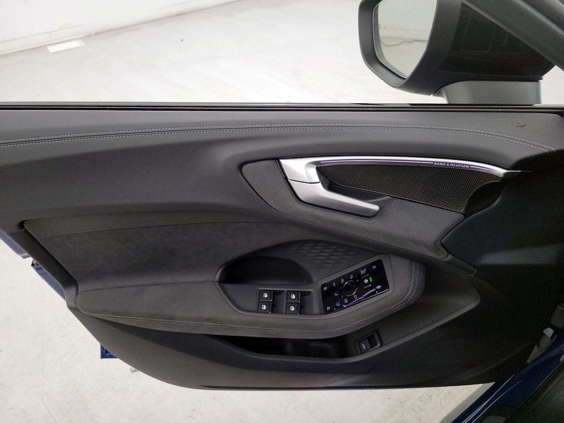 Thumbnail: 2025 Audi S5 - 12