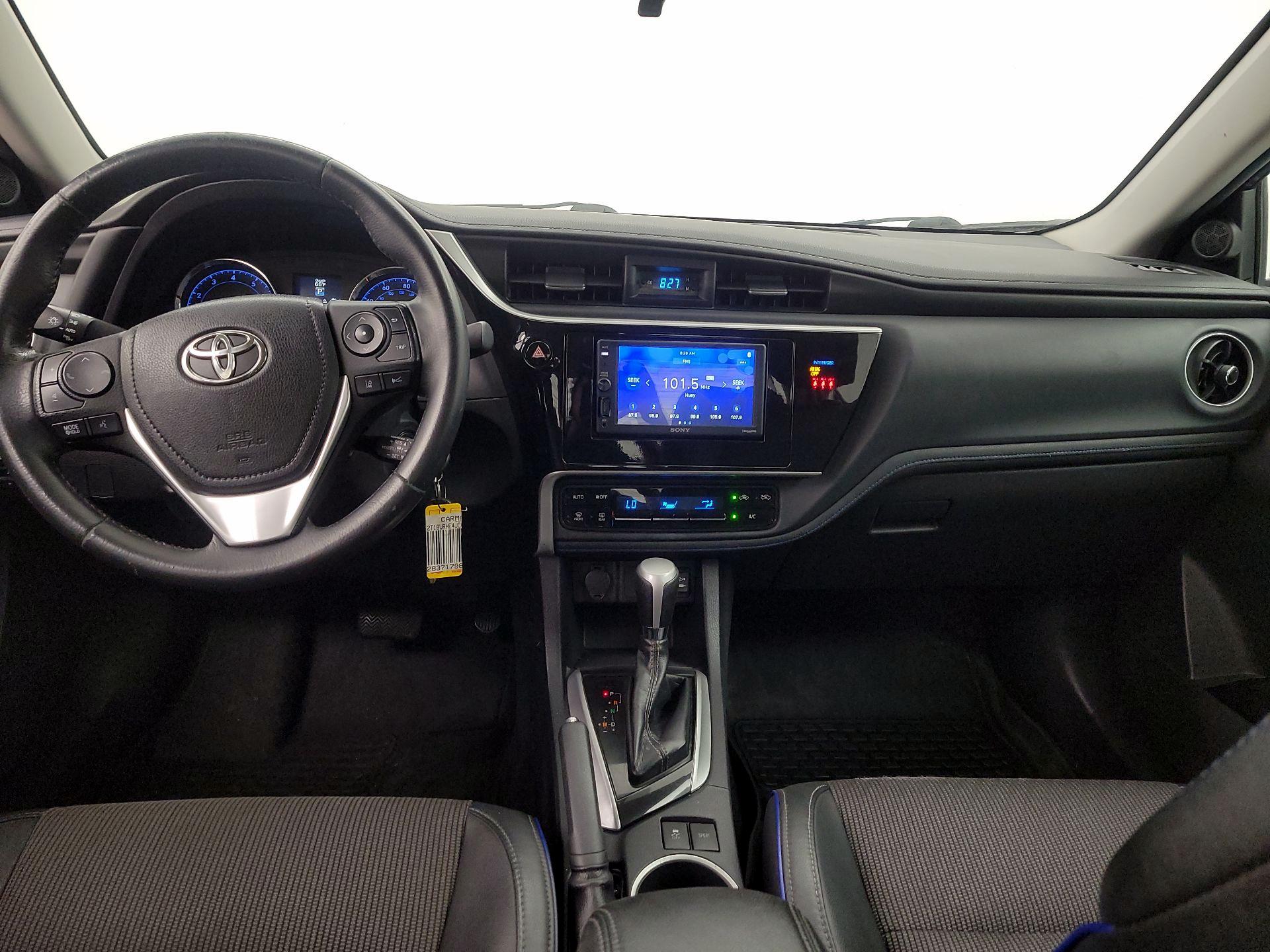 Thumbnail: 2018 Toyota Corolla - 9