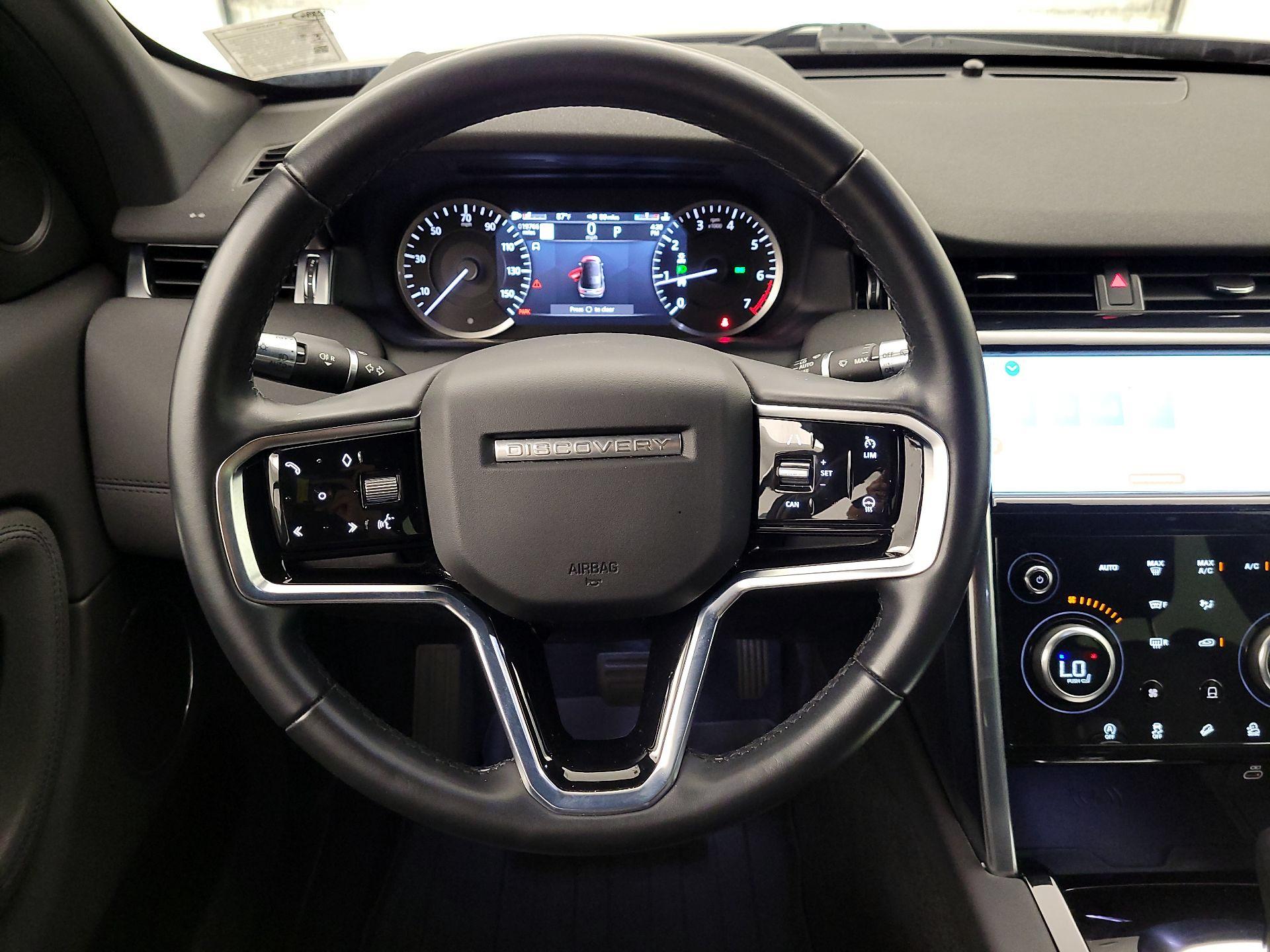 Thumbnail: 2021 Land Rover Discovery Sport - 10