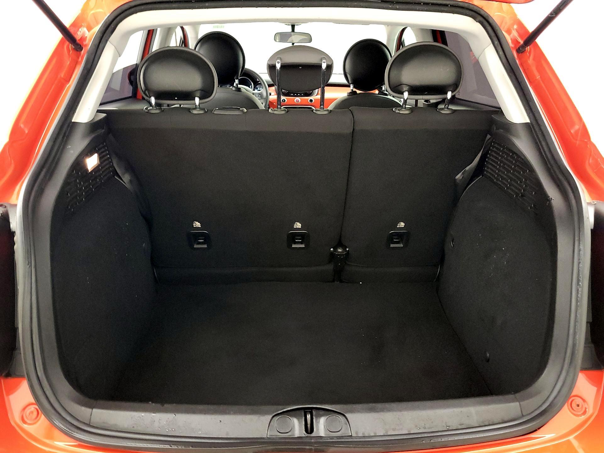 Thumbnail: 2016 Fiat 500X - 19