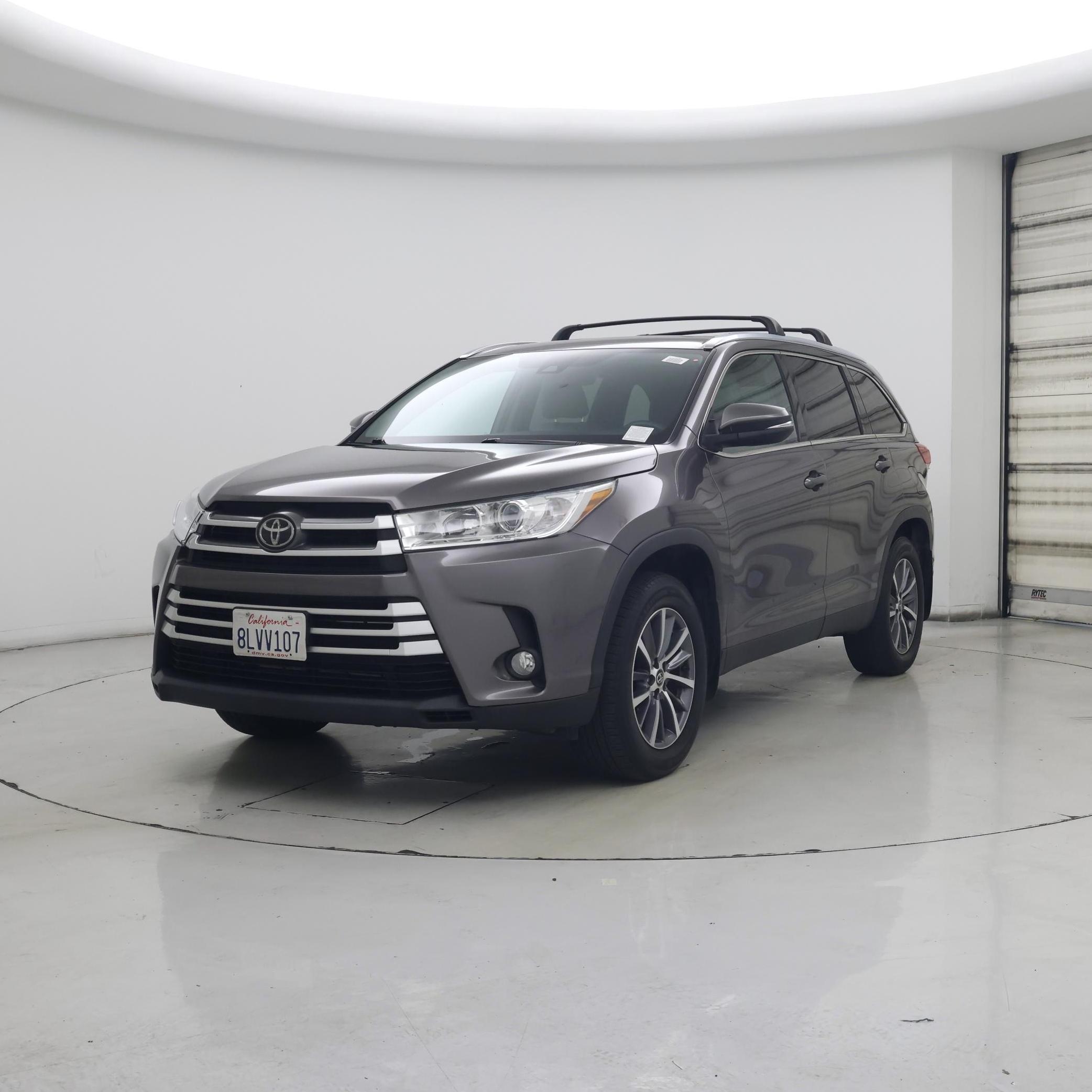 Thumbnail: 2019 Toyota Highlander - 4