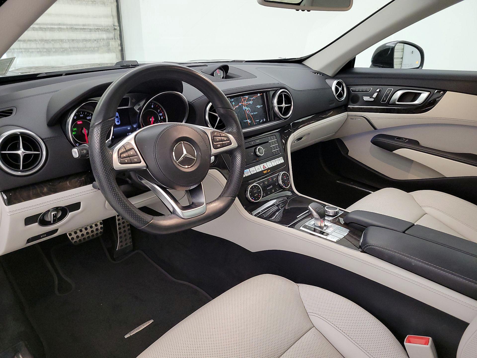 Thumbnail: 2019 Mercedes-Benz SL-Class - 9
