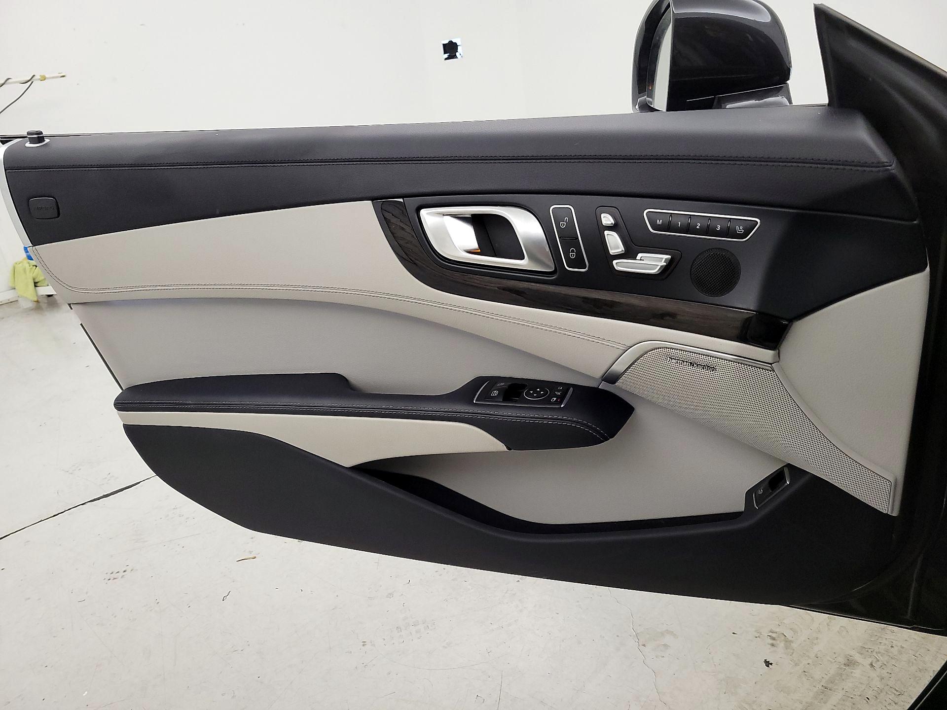 Thumbnail: 2019 Mercedes-Benz SL-Class - 12