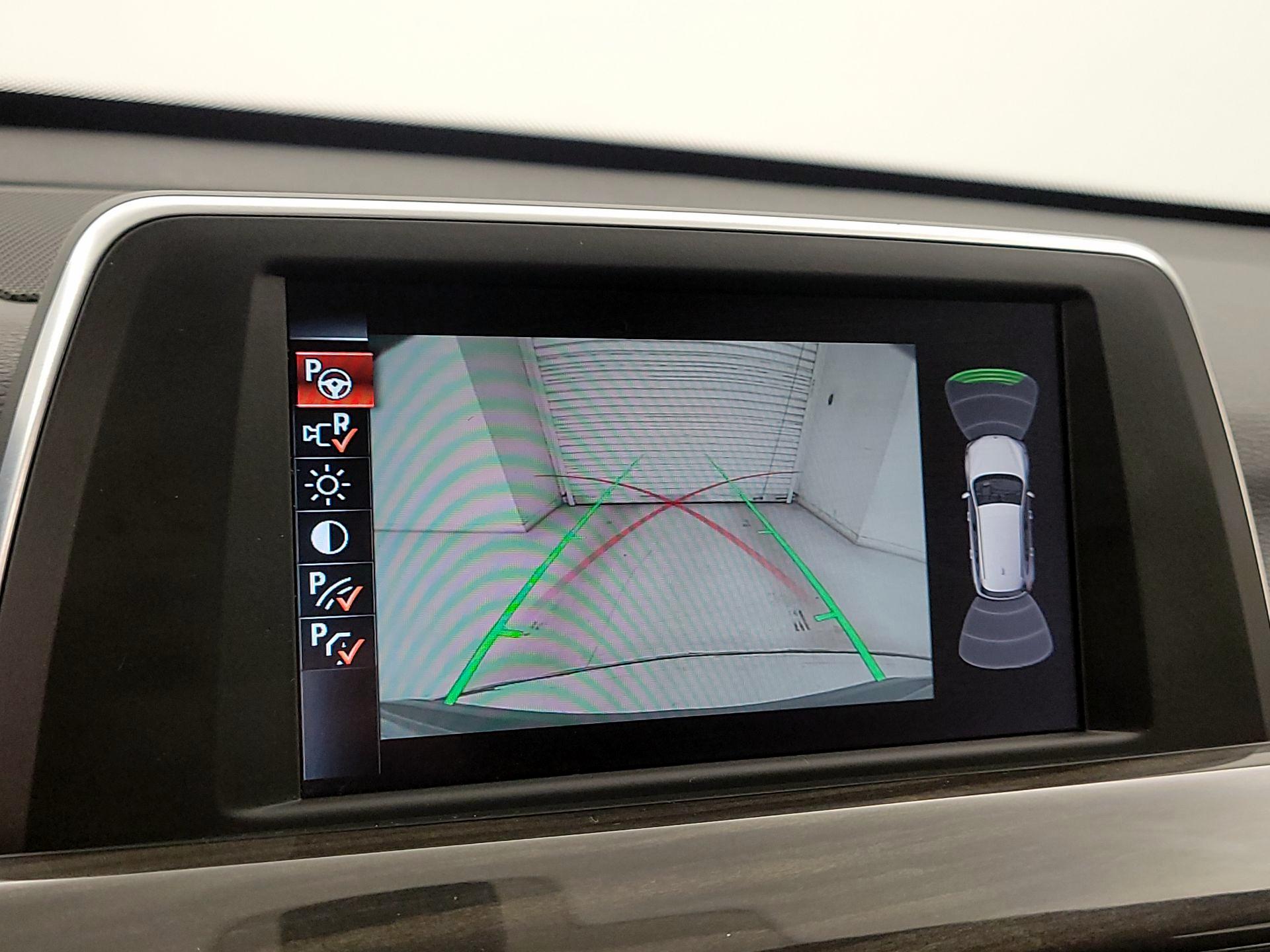 Thumbnail: 2017 BMW X1 - 15