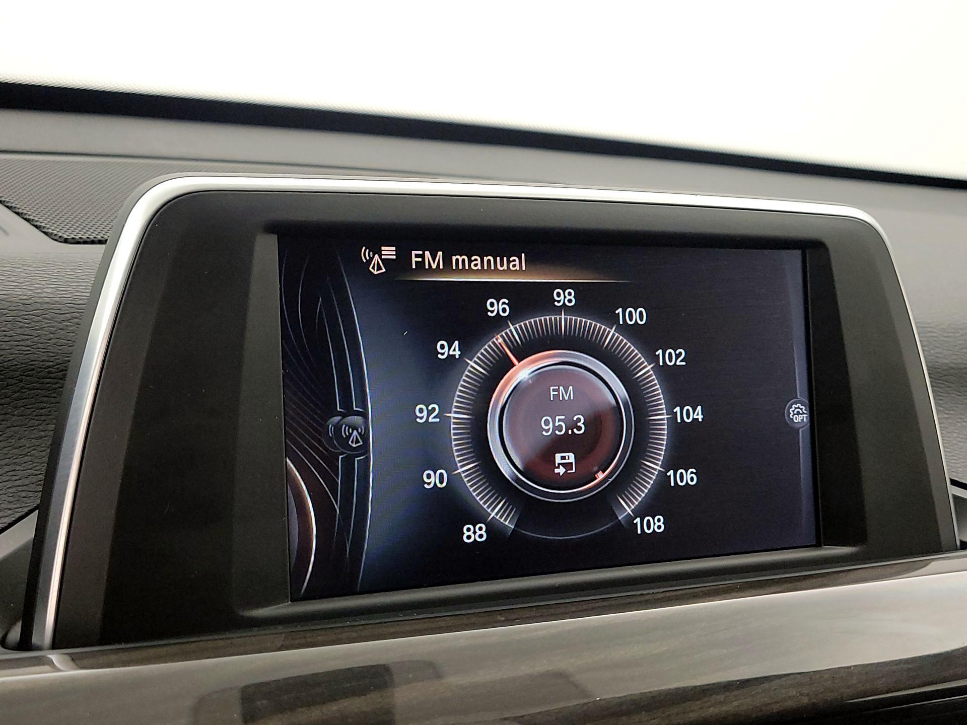 Thumbnail: 2017 BMW X1 - 16