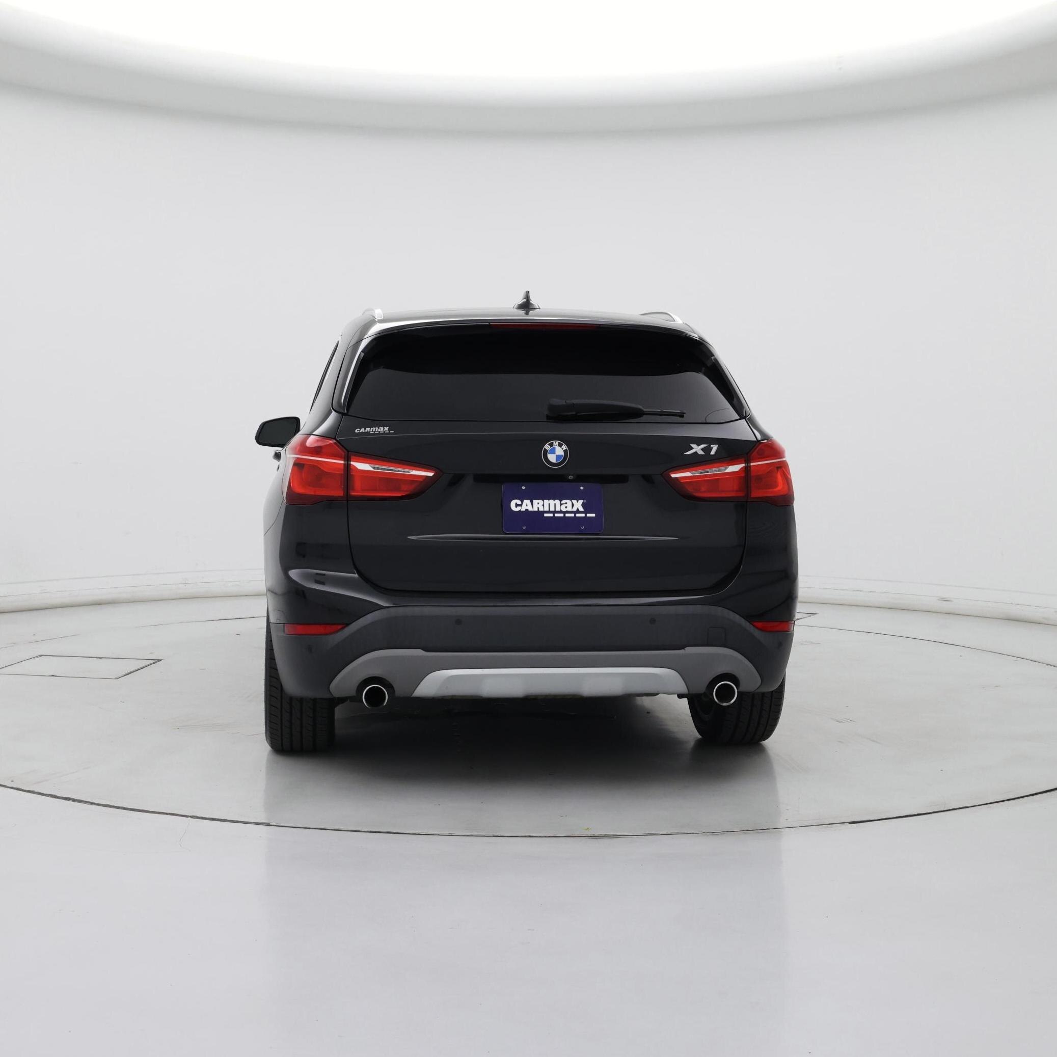 Thumbnail: 2017 BMW X1 - 6