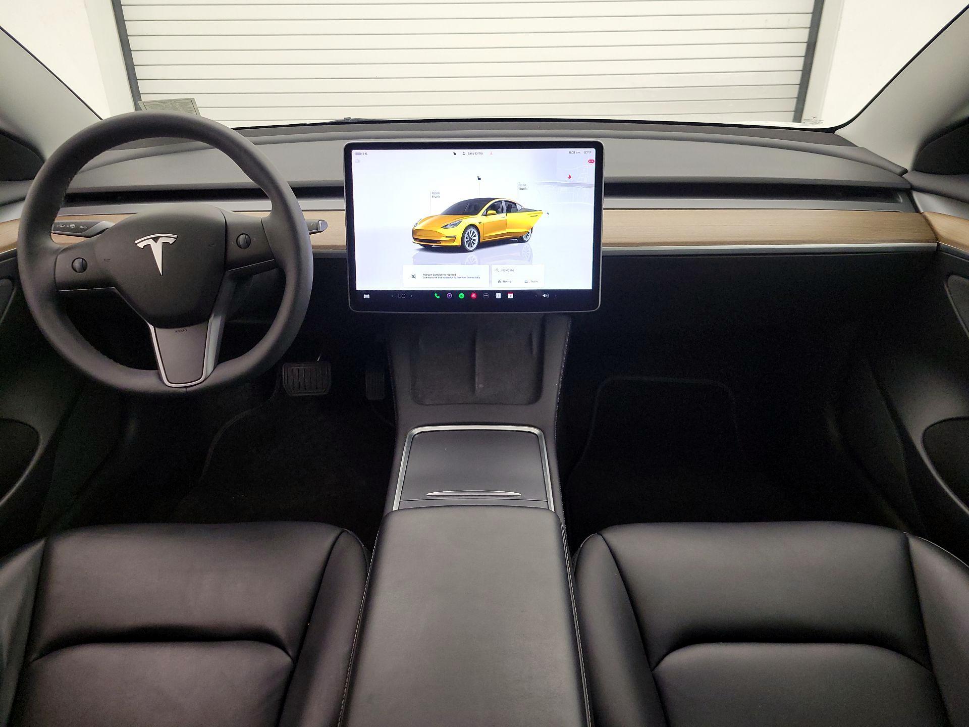 Thumbnail: 2022 Tesla Model 3 - 9