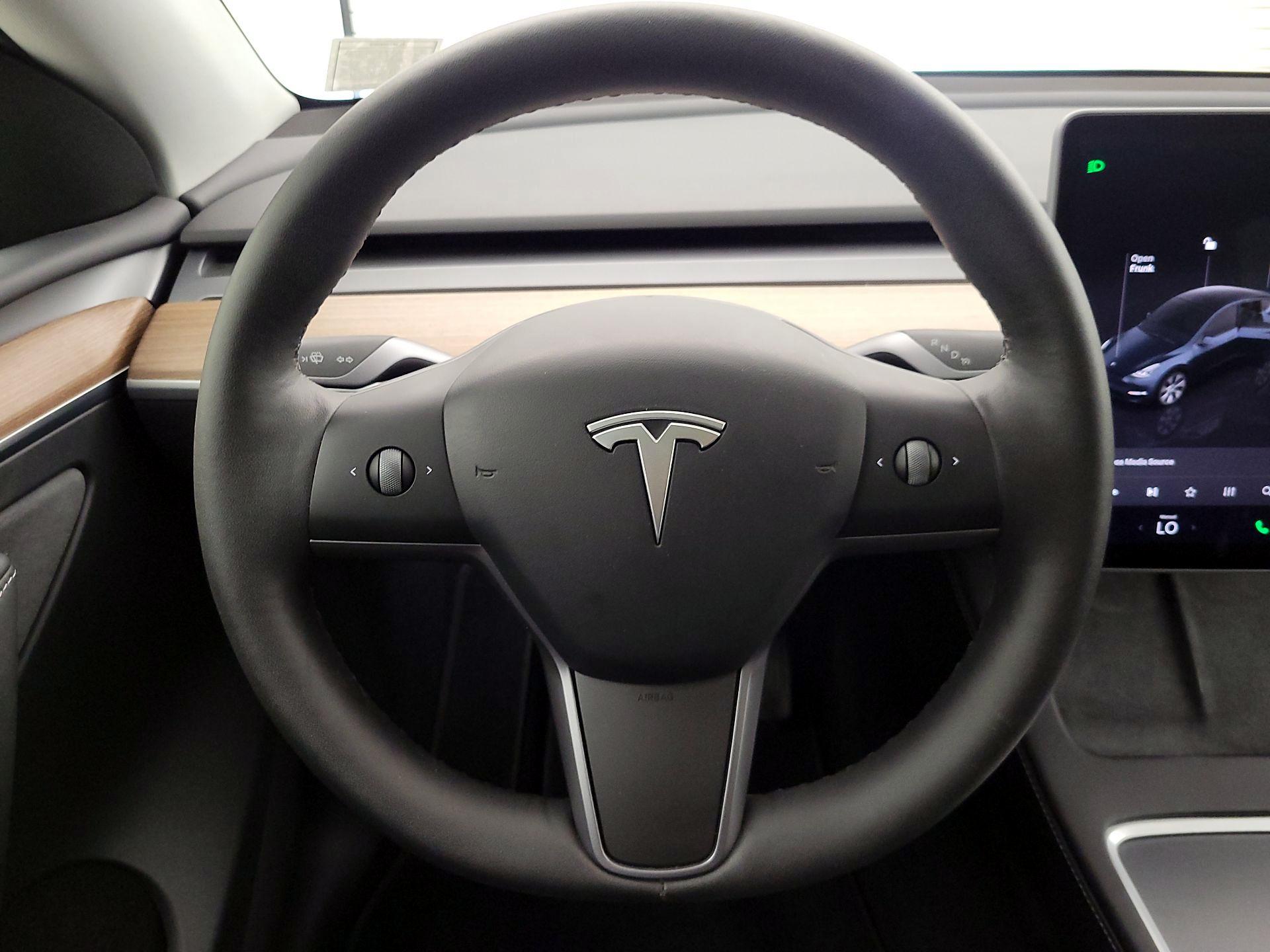 Thumbnail: 2024 Tesla Model Y - 10