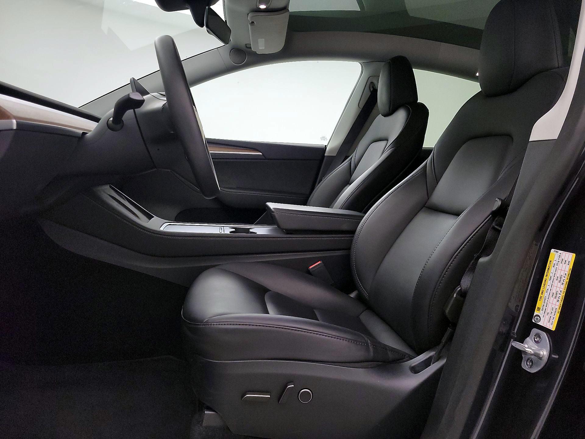 Thumbnail: 2024 Tesla Model Y - 11