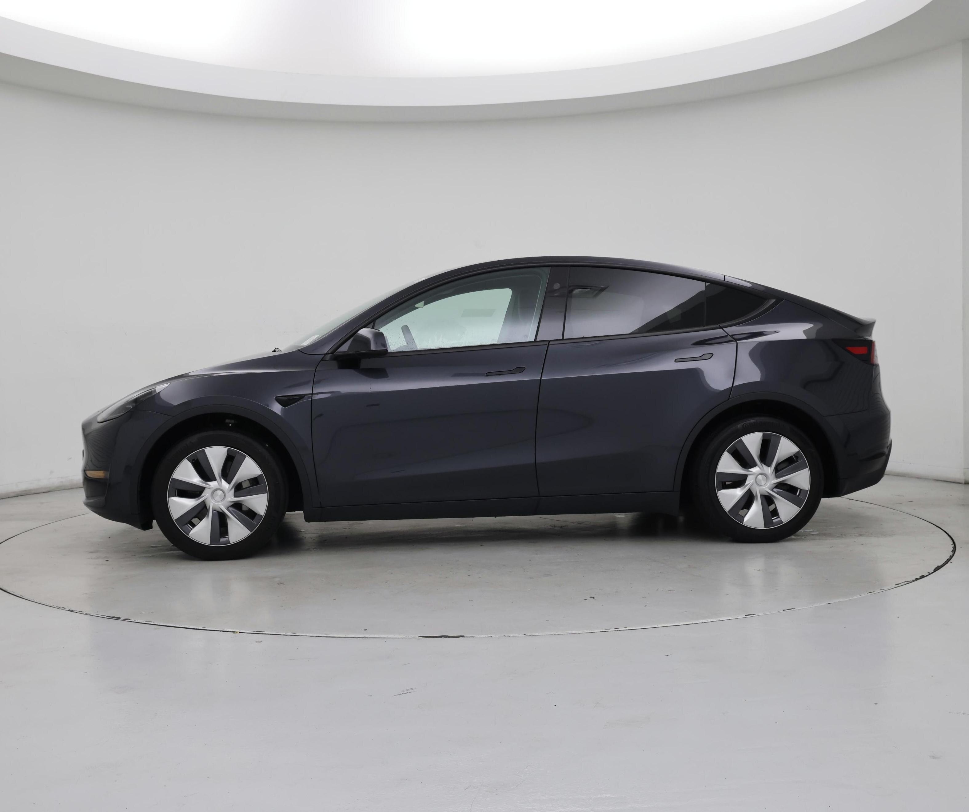 Thumbnail: 2024 Tesla Model Y - 3