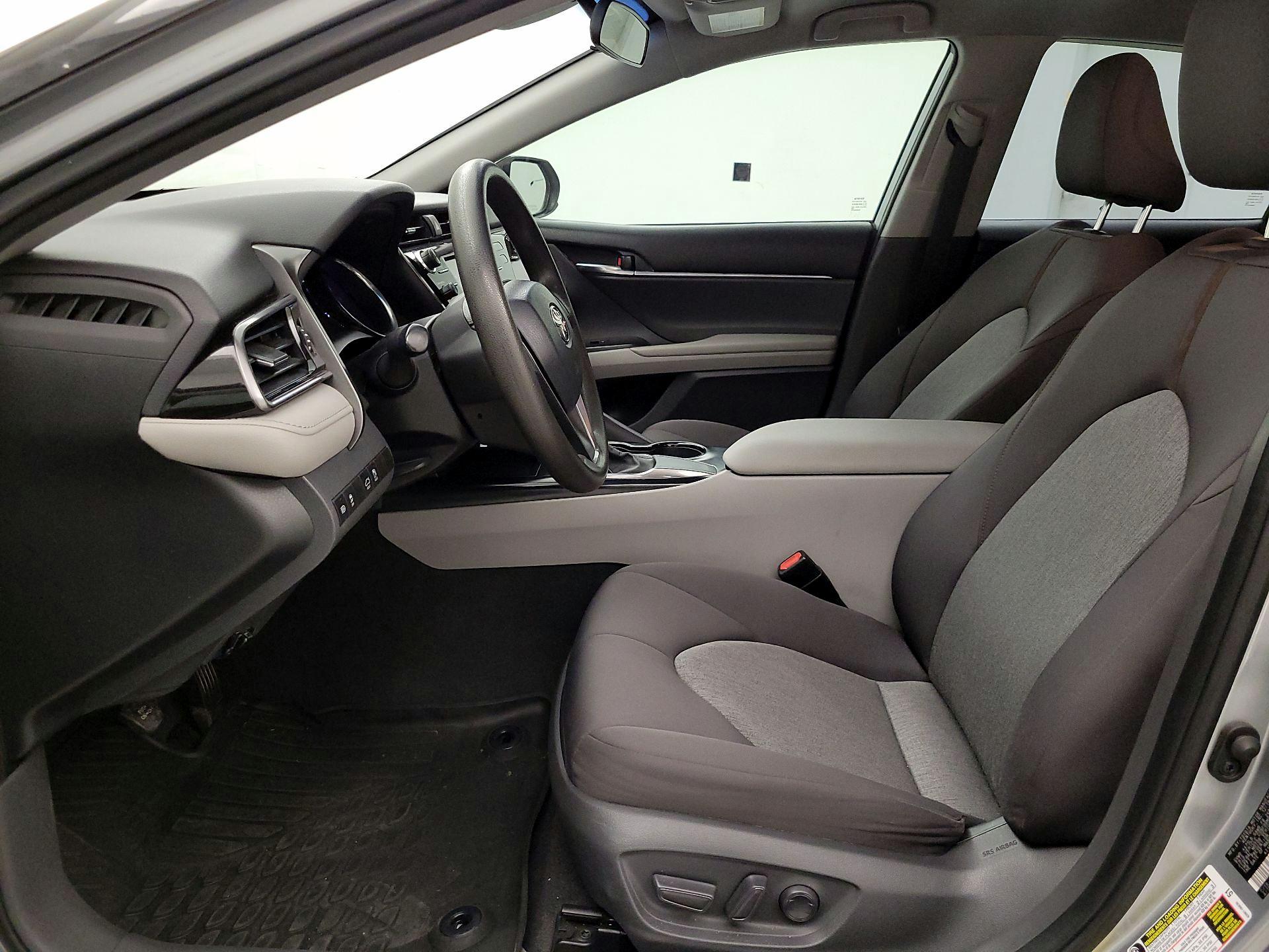 Thumbnail: 2020 Toyota Camry - 11