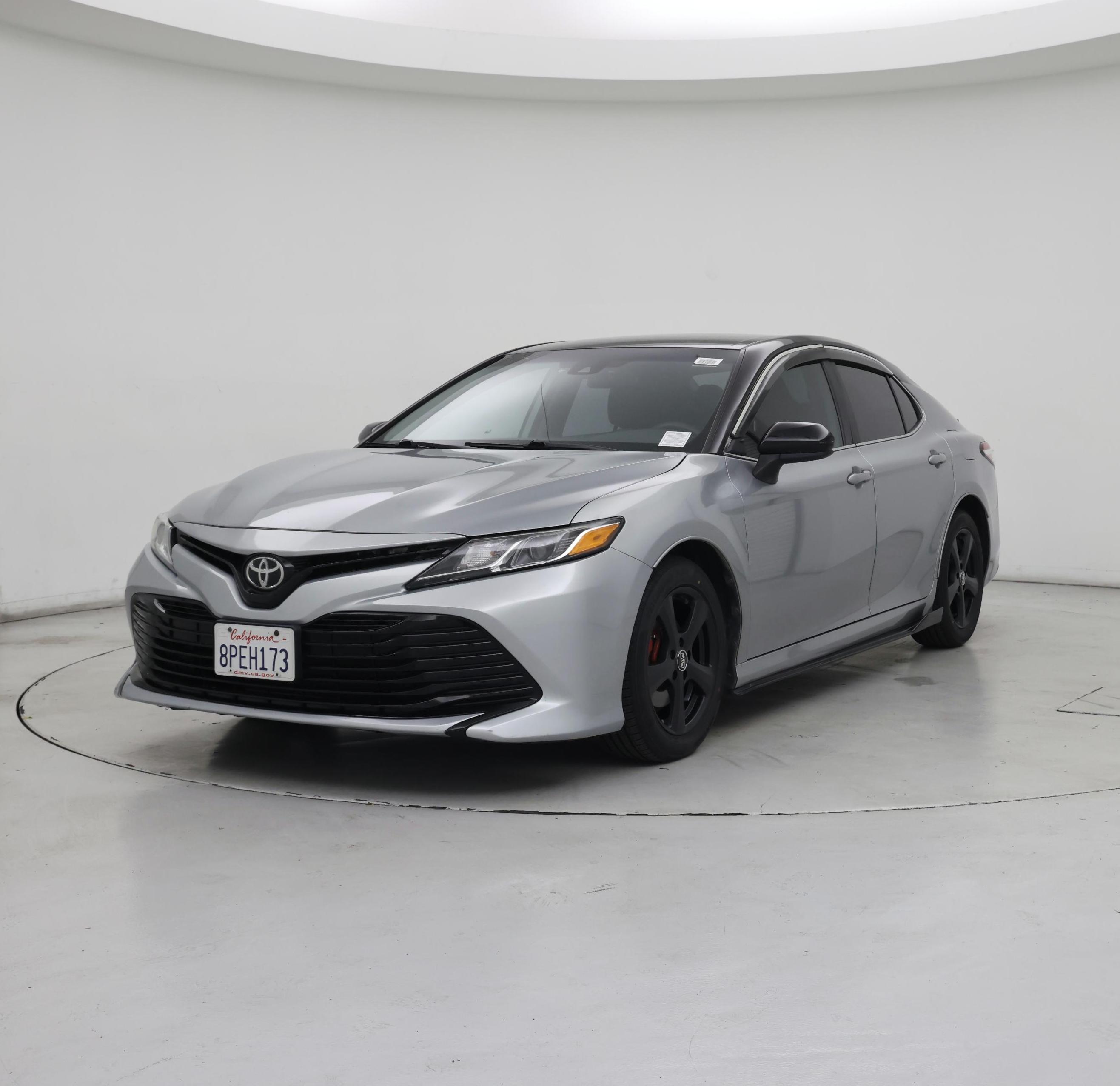 Thumbnail: 2020 Toyota Camry - 4