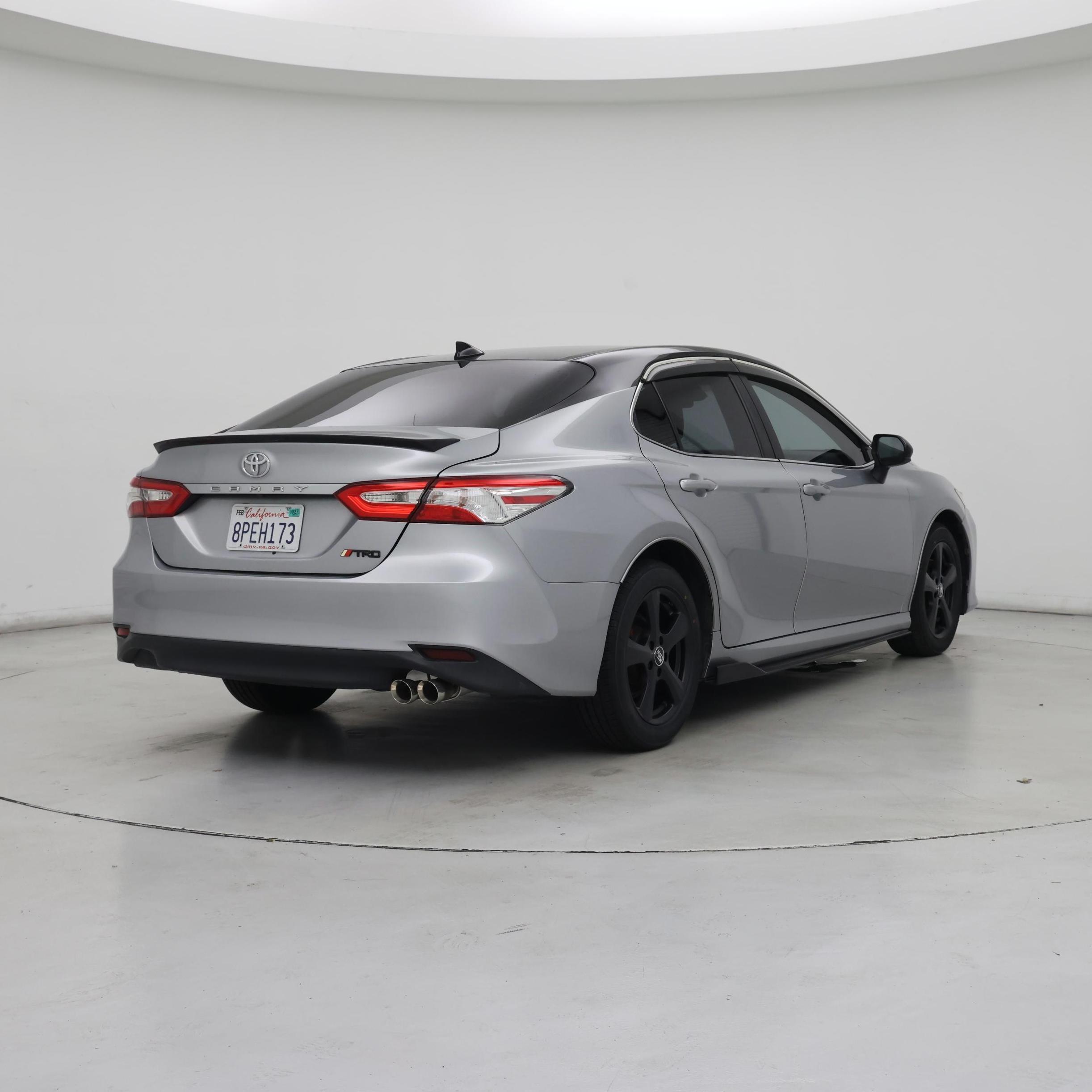 Thumbnail: 2020 Toyota Camry - 8