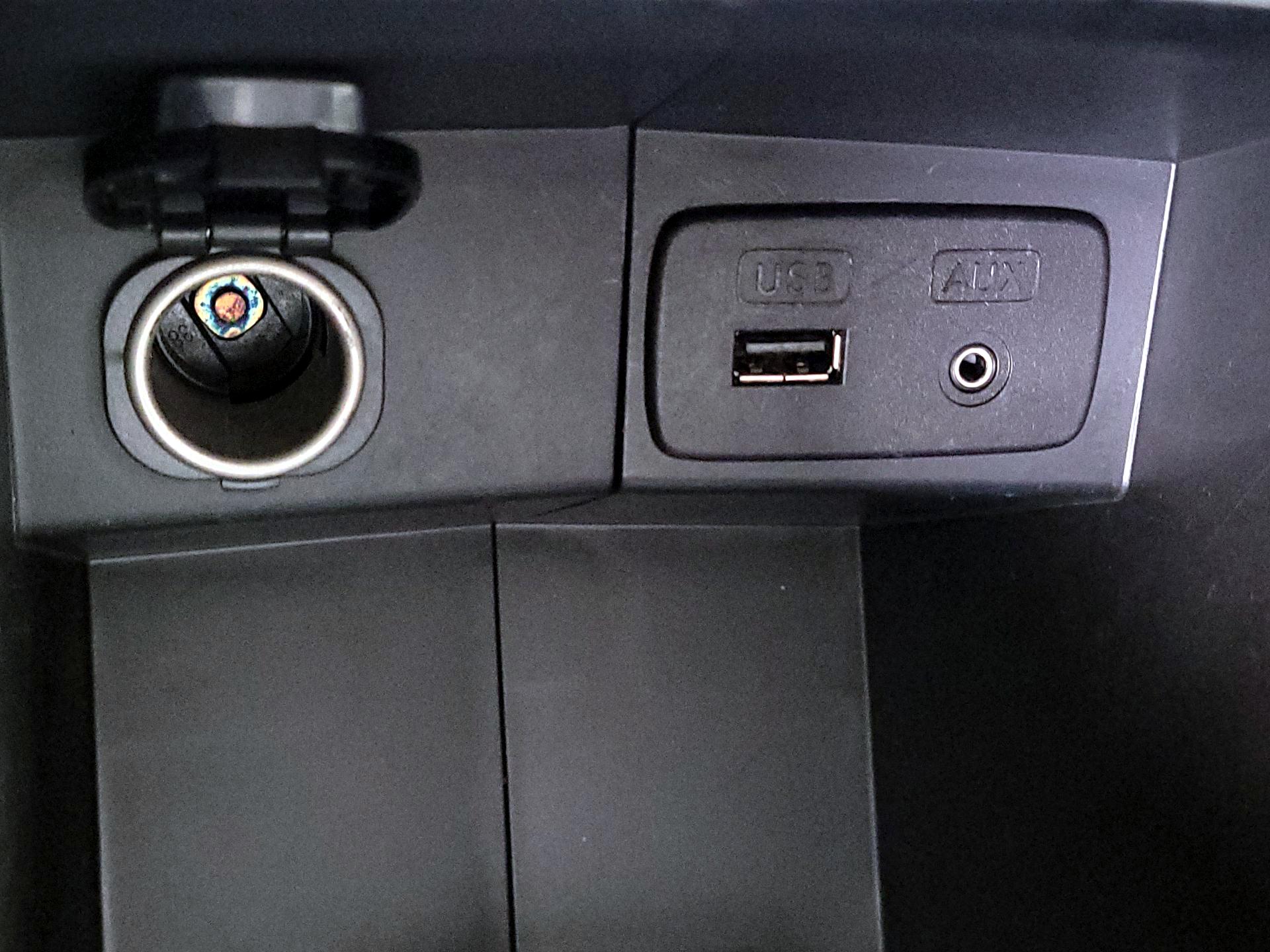 Thumbnail: 2014 Subaru Forester - 19