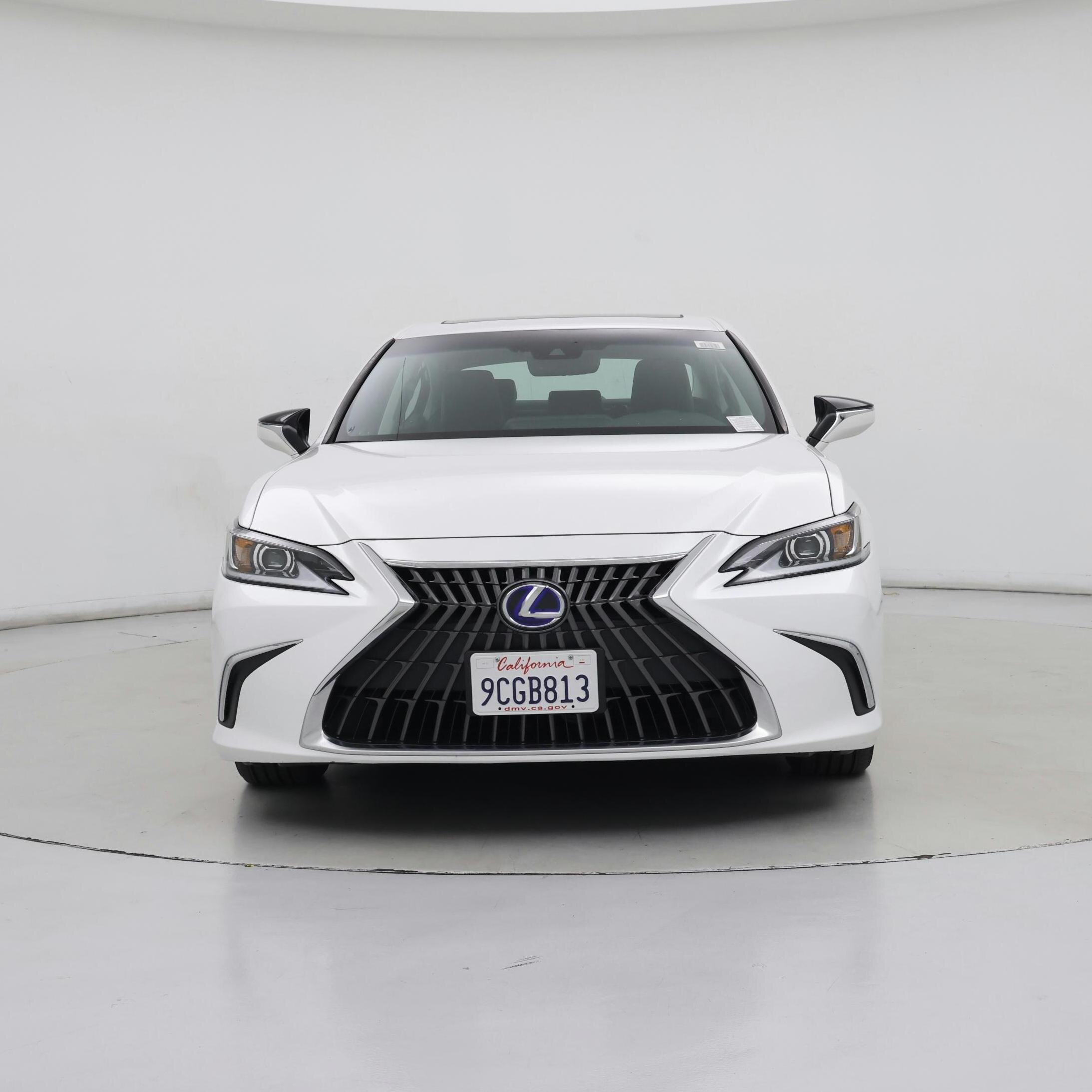 Thumbnail: 2022 Lexus ES - 5