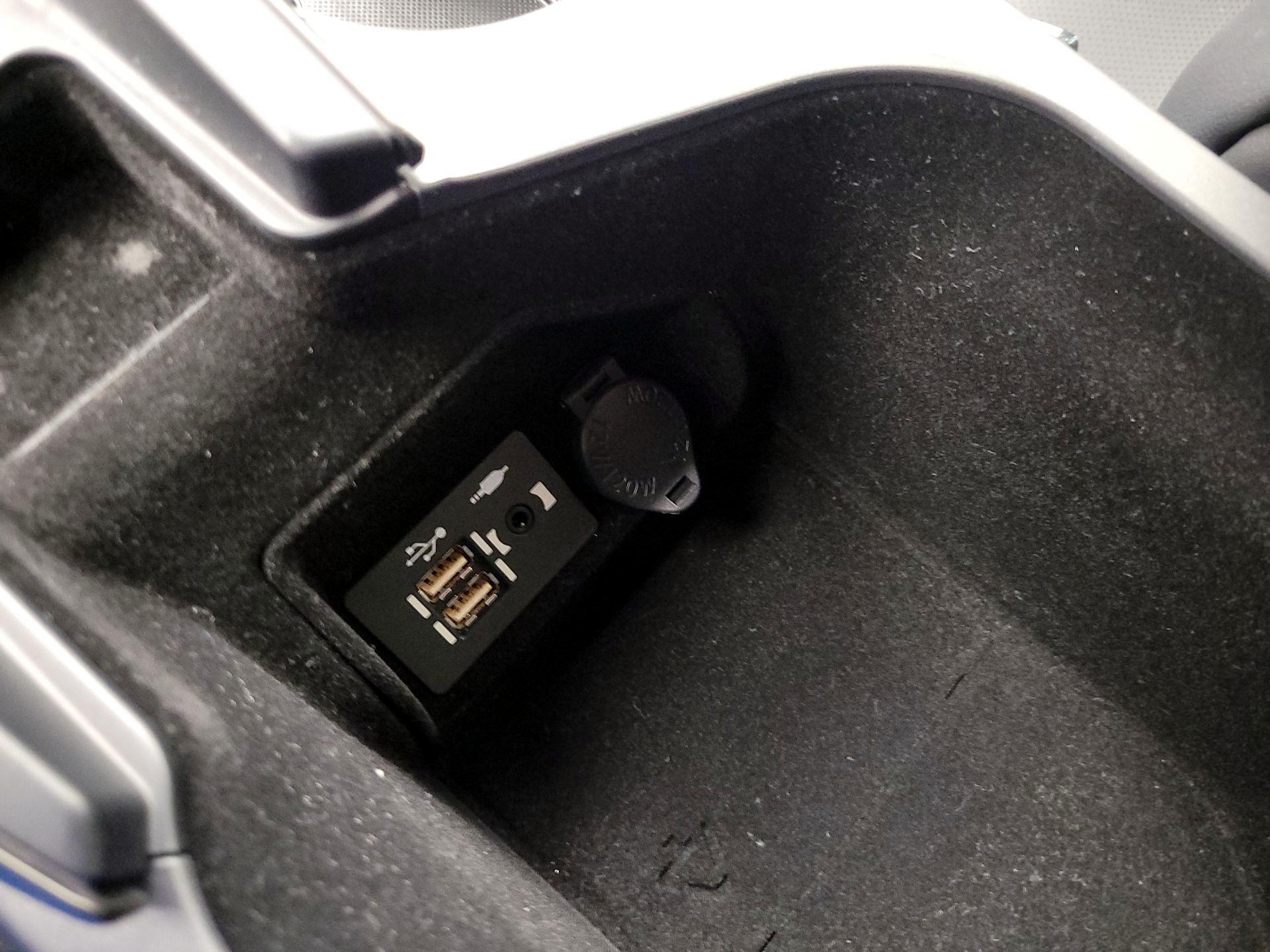 Thumbnail: 2022 Lexus IS - 19