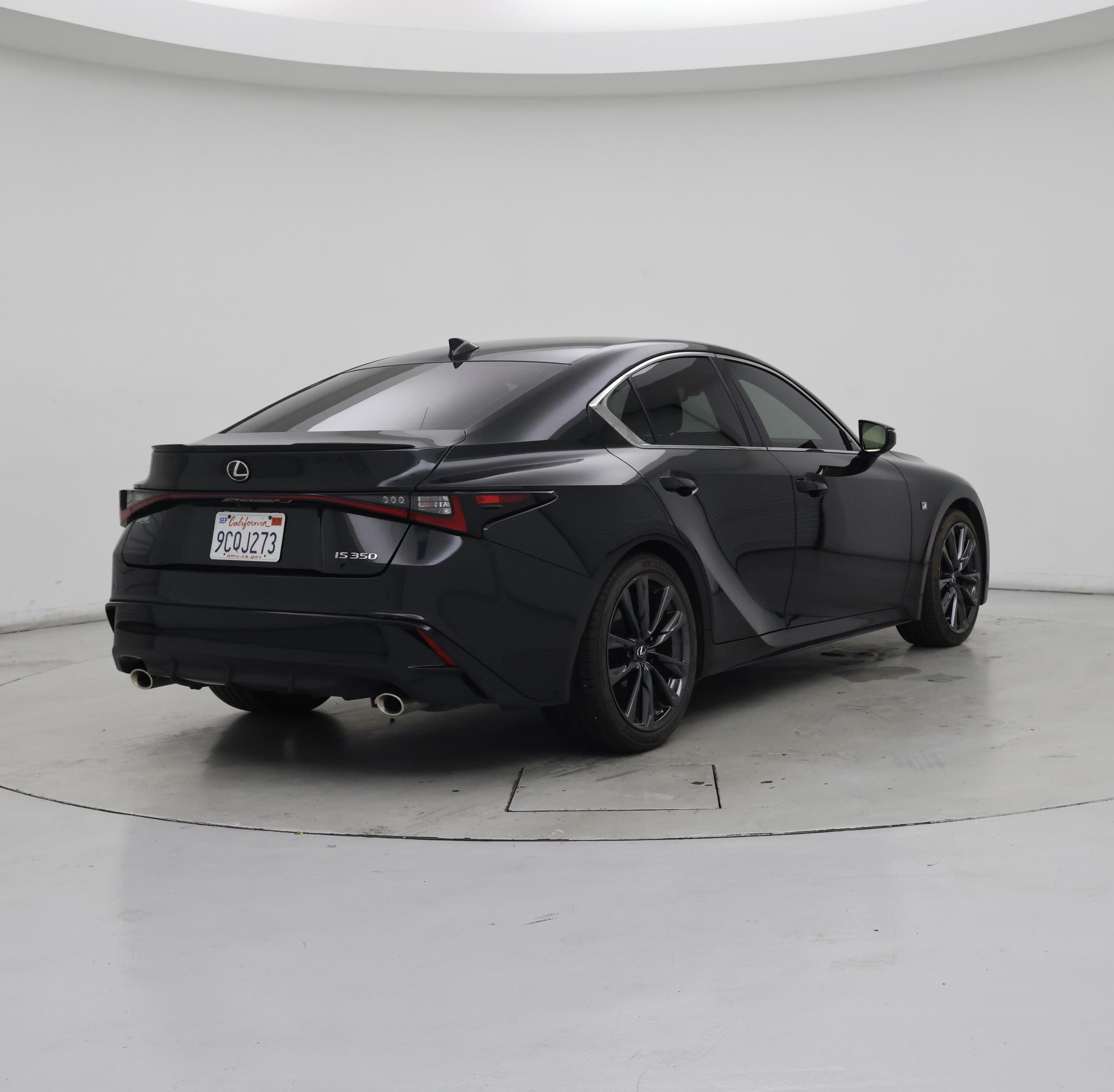 Thumbnail: 2022 Lexus IS - 8