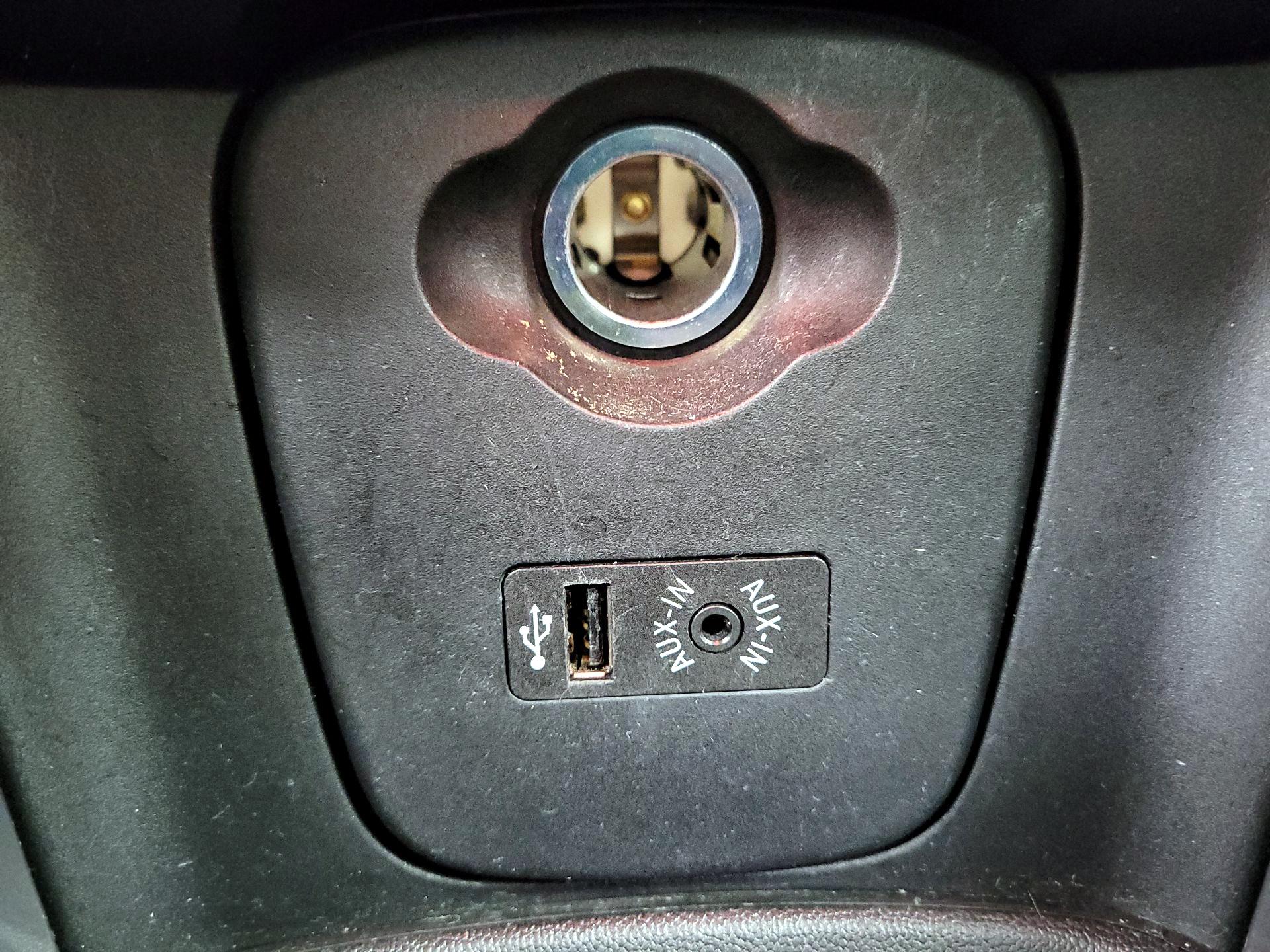 Thumbnail: 2017 MINI Cooper Hardtop - 18