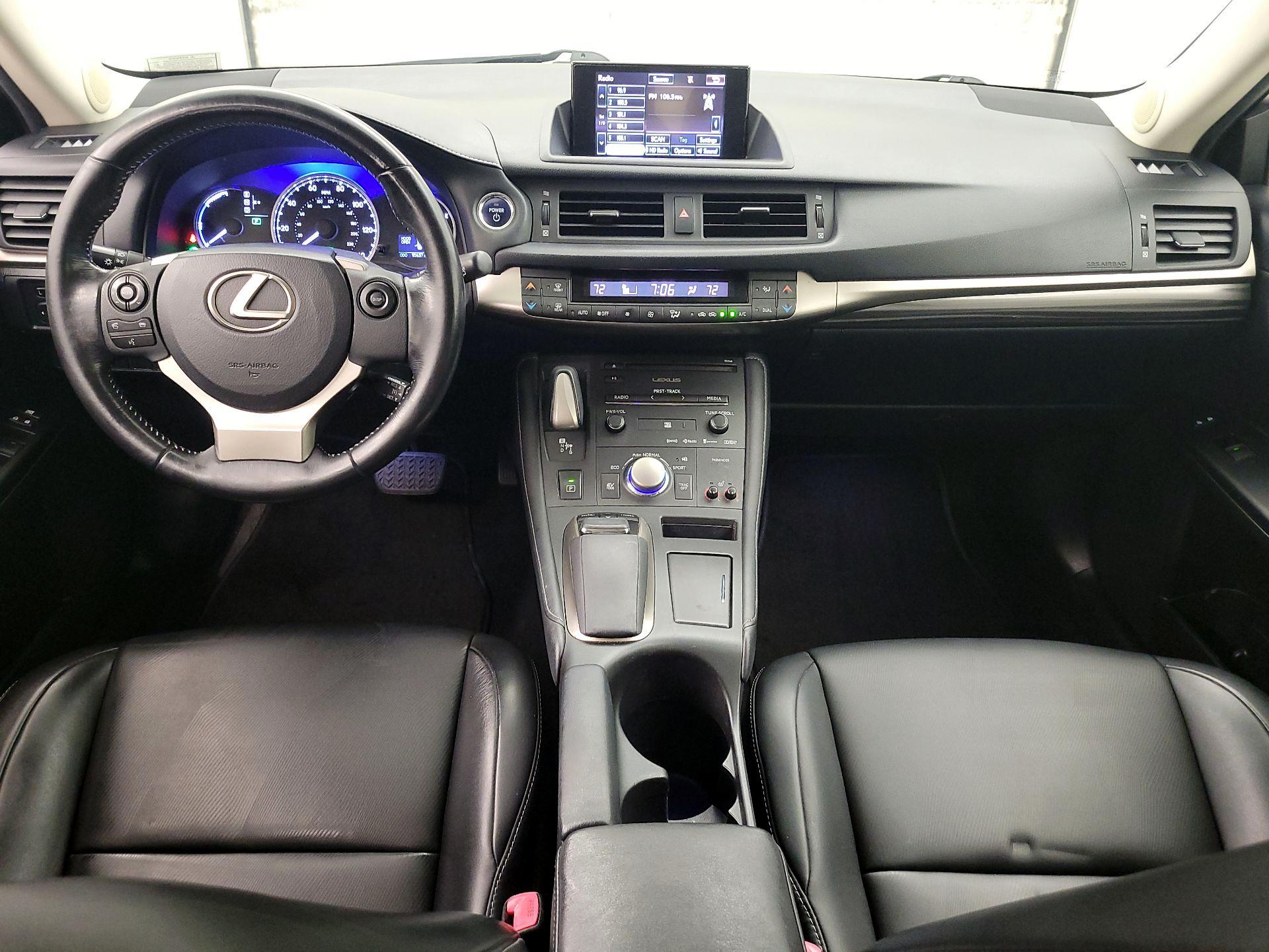 Thumbnail: 2015 Lexus CT - 9