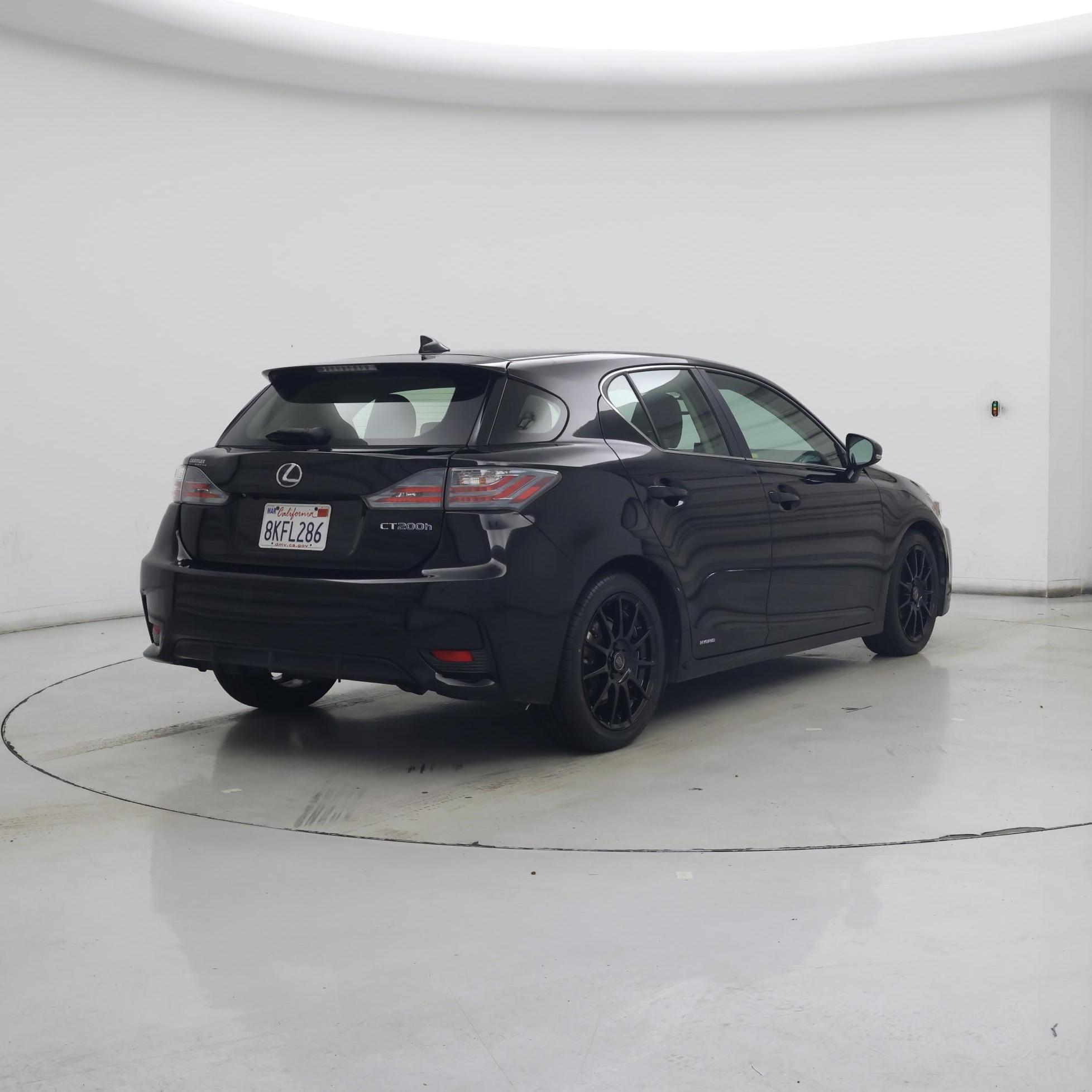 Thumbnail: 2015 Lexus CT - 8