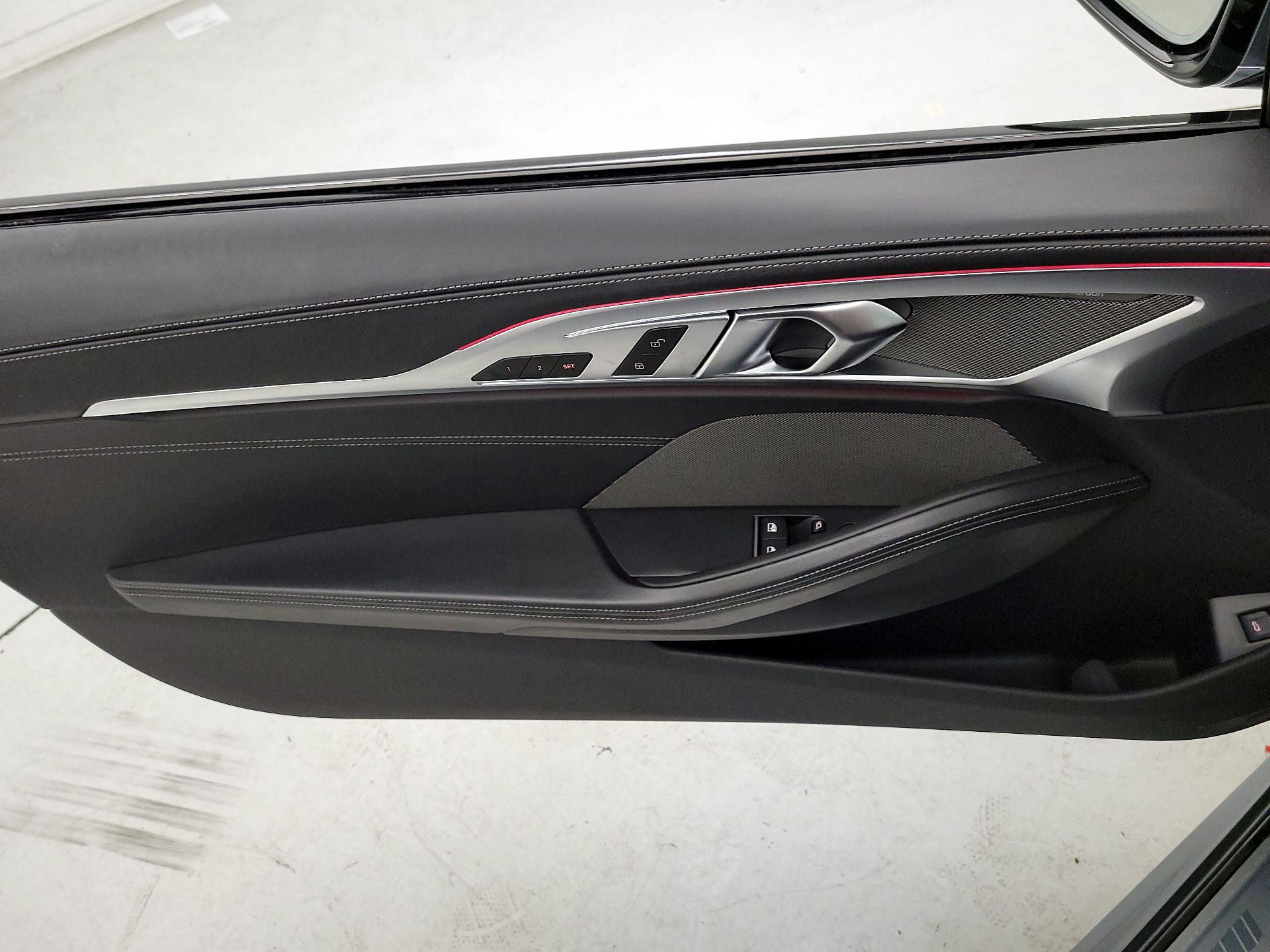 Thumbnail: 2022 BMW 8 Series - 12