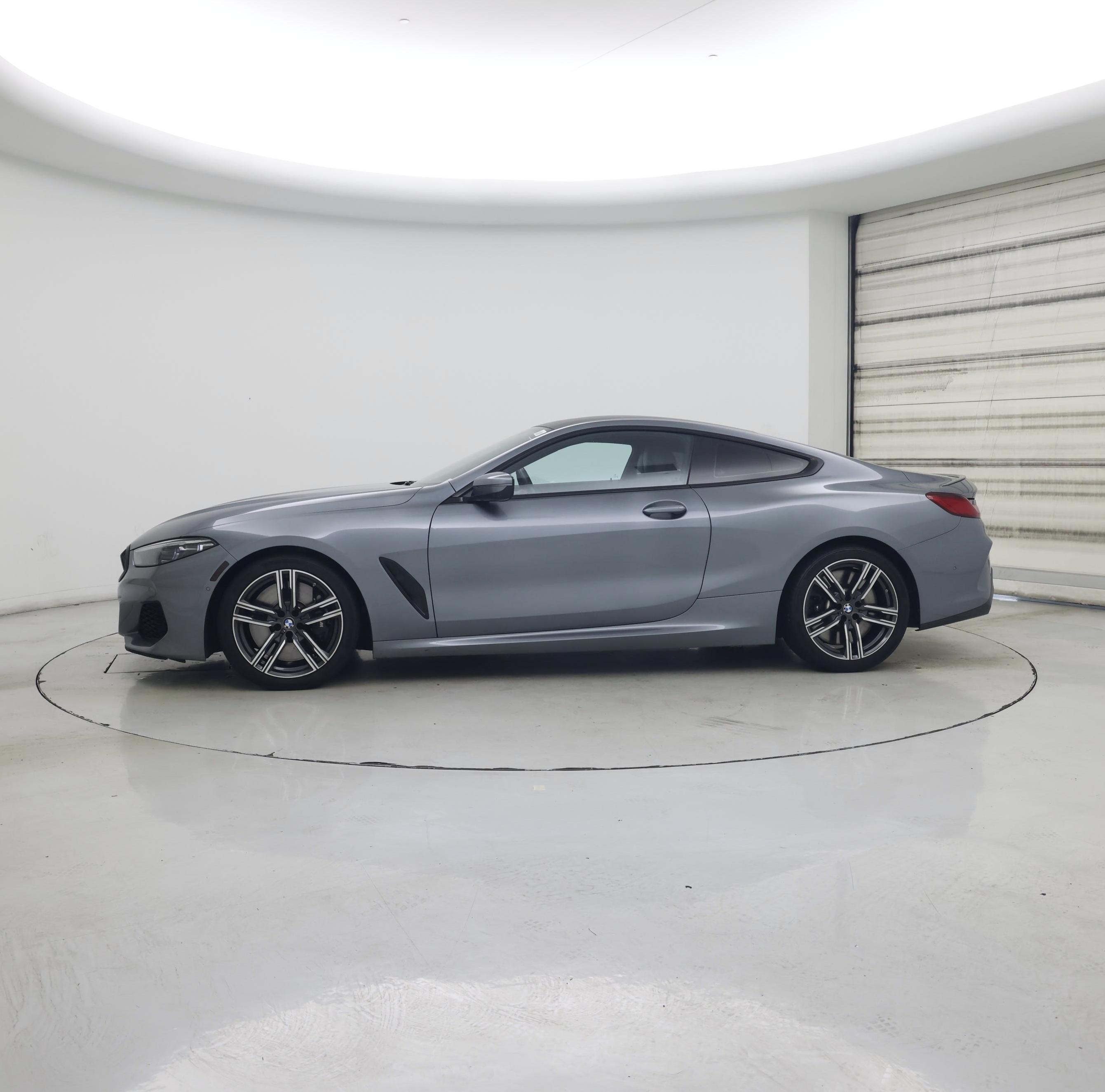 Thumbnail: 2022 BMW 8 Series - 3