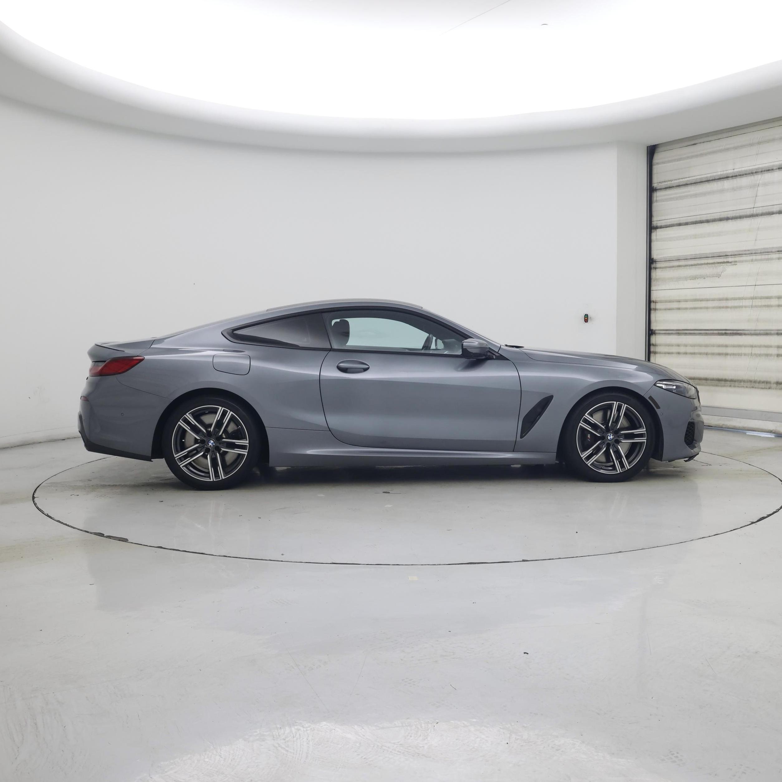 Thumbnail: 2022 BMW 8 Series - 7